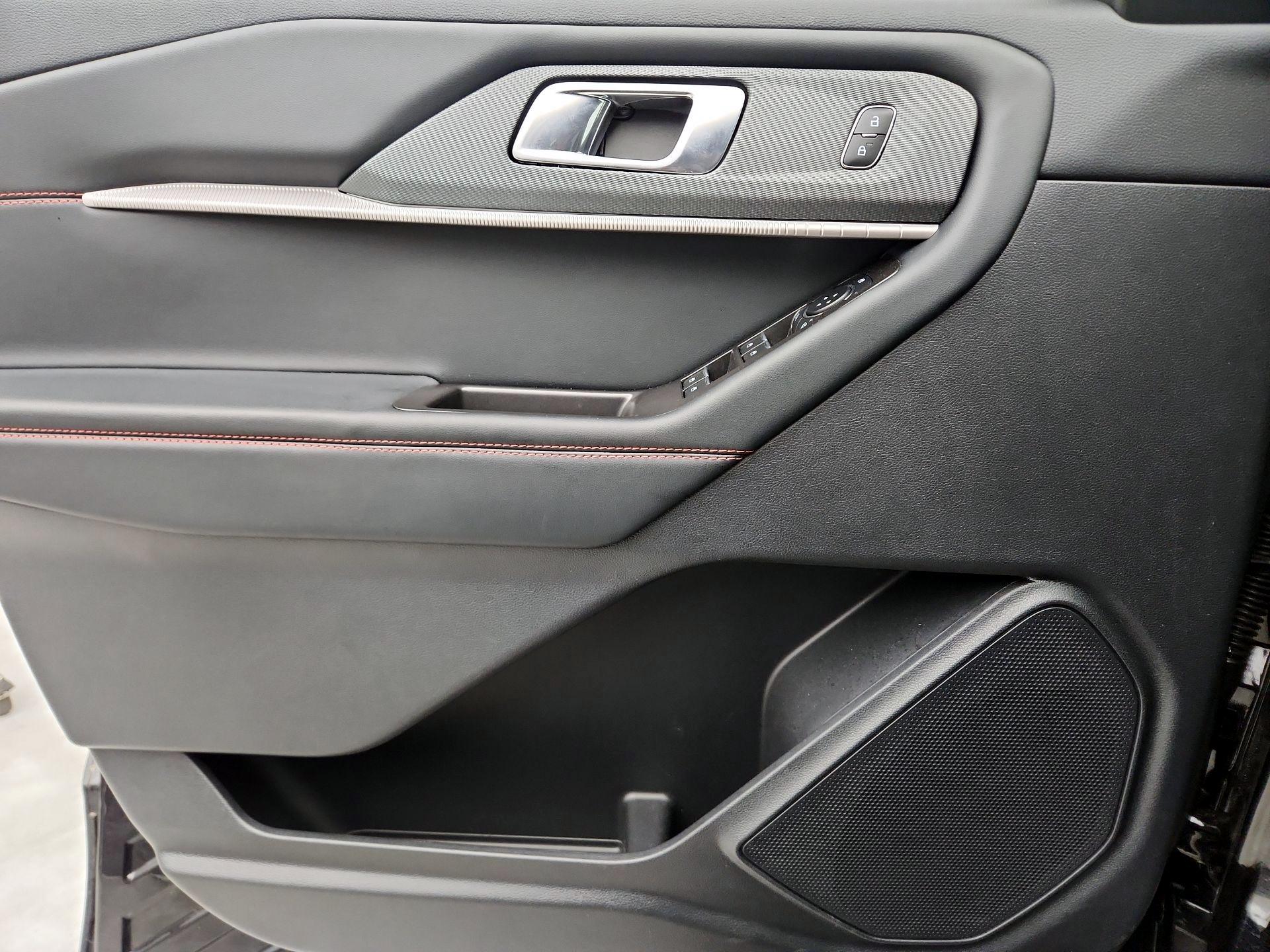 Thumbnail: 2025 Ford Explorer - 12