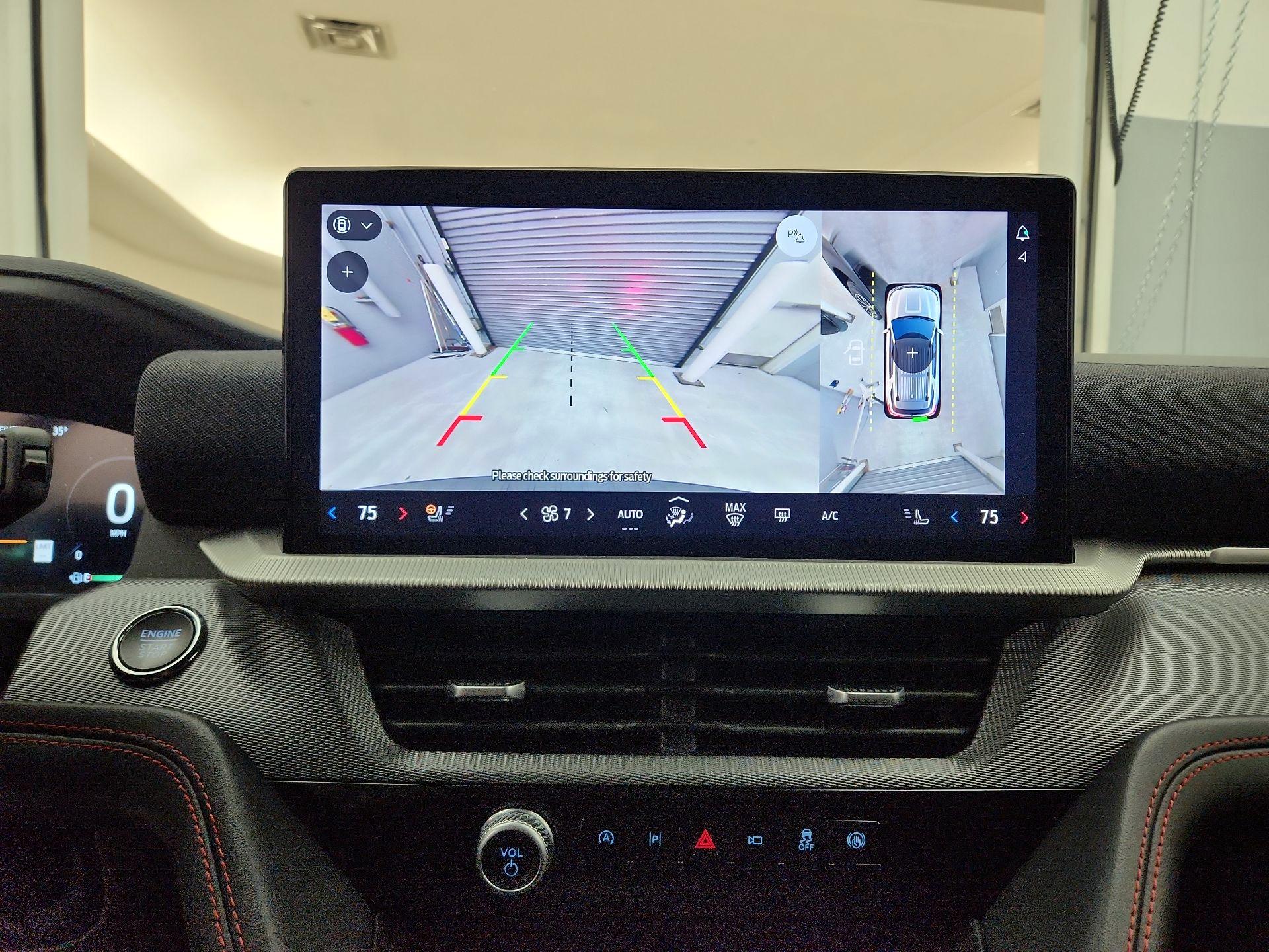 Thumbnail: 2025 Ford Explorer - 15