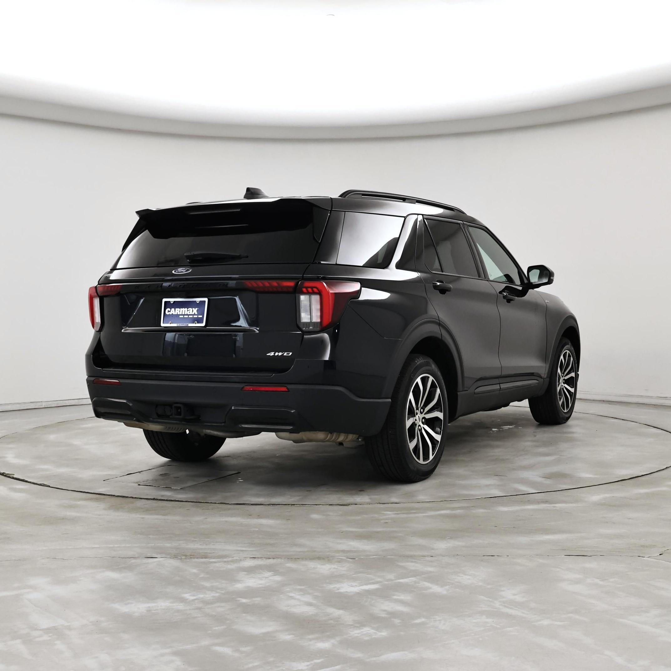 Thumbnail: 2025 Ford Explorer - 8