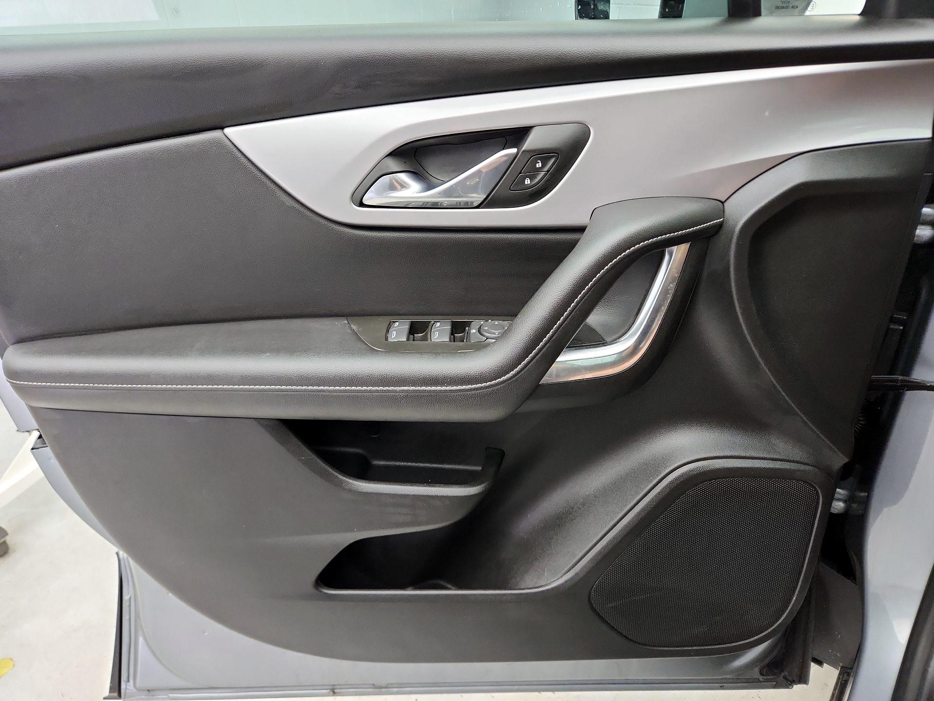 Thumbnail: 2025 Chevrolet Blazer - 12