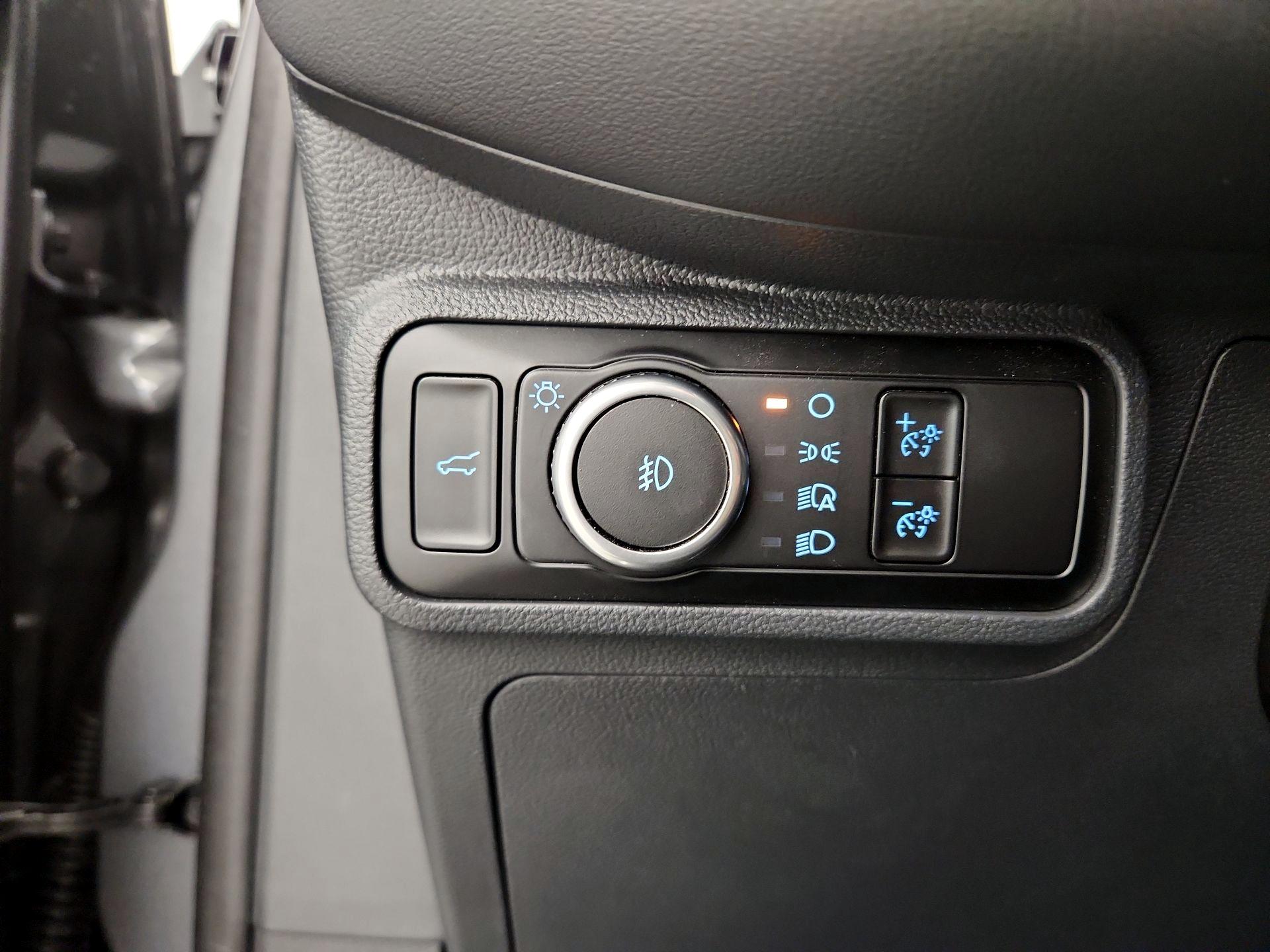 Thumbnail: 2025 Ford Explorer - 13