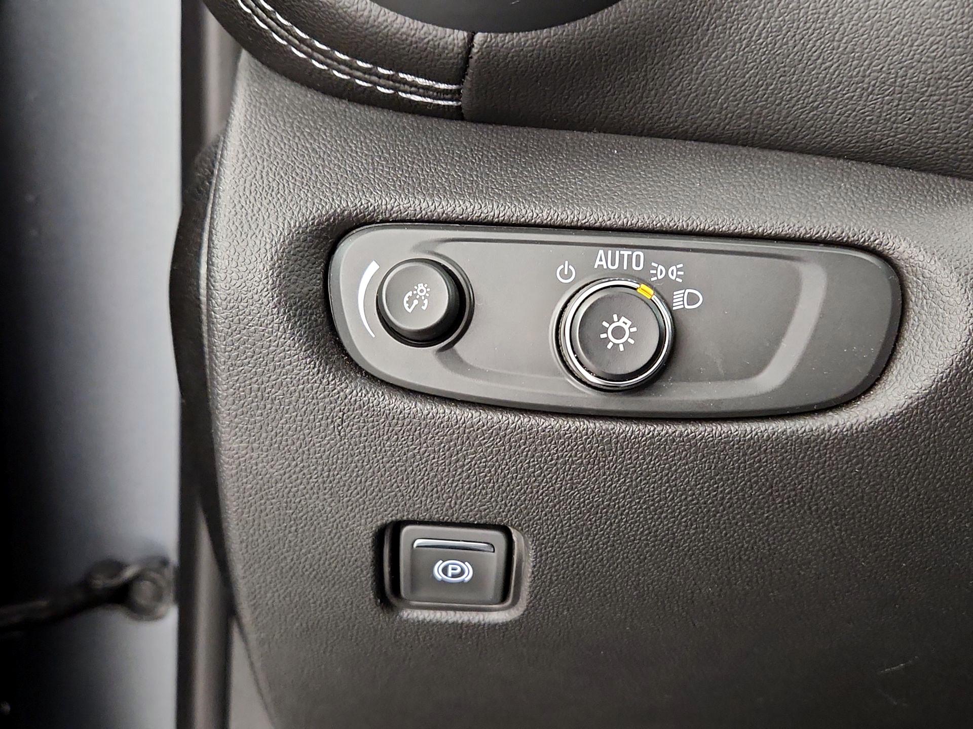 Thumbnail: 2025 Chevrolet Blazer - 13