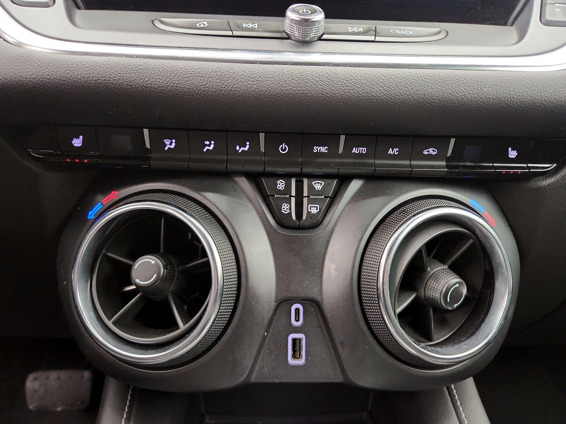 Thumbnail: 2025 Chevrolet Blazer - 16