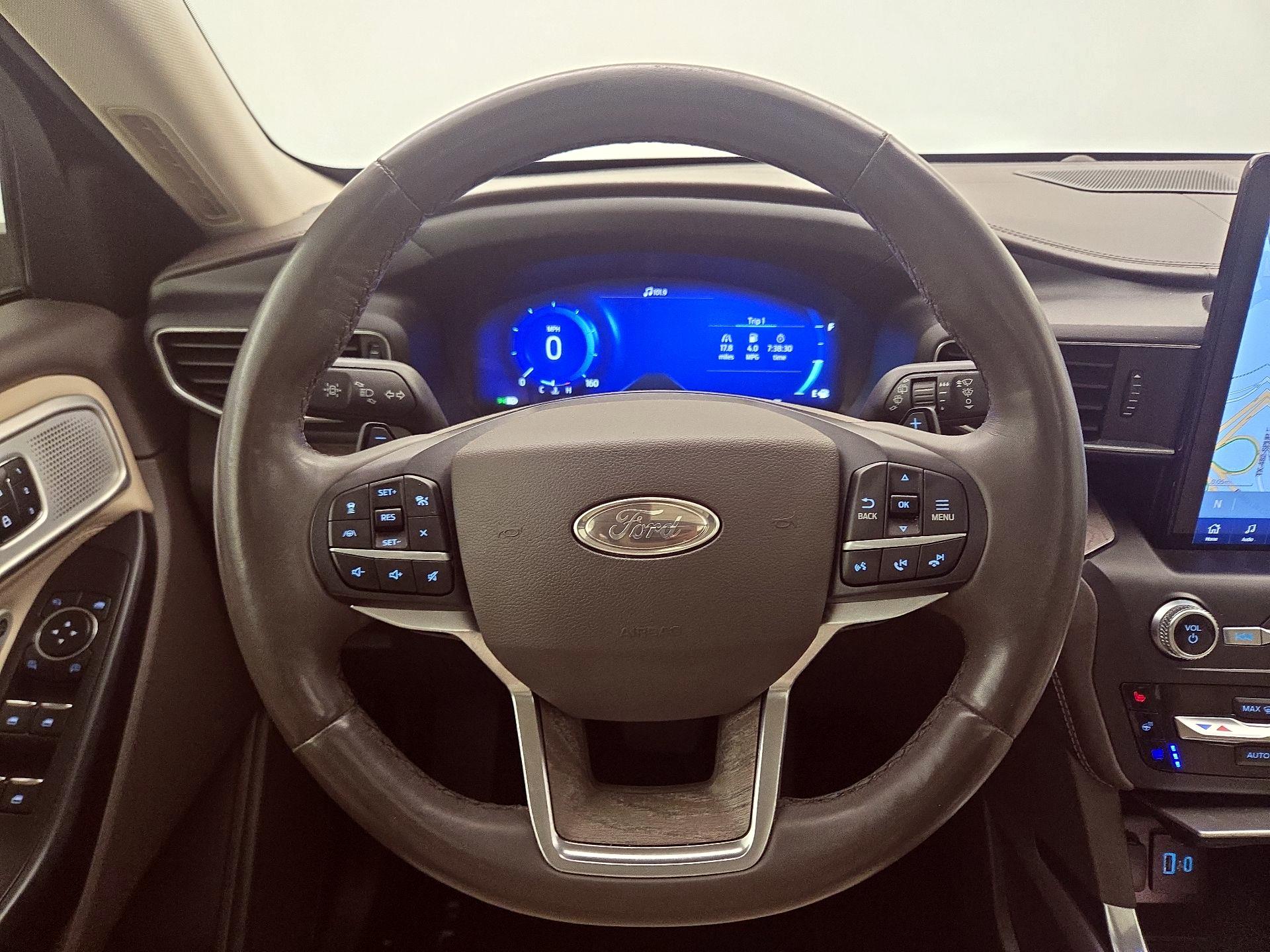 Thumbnail: 2020 Ford Explorer - 10