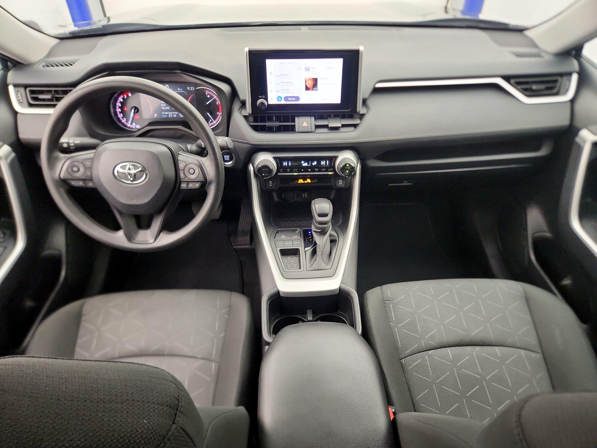 Thumbnail: 2024 Toyota RAV4 - 9