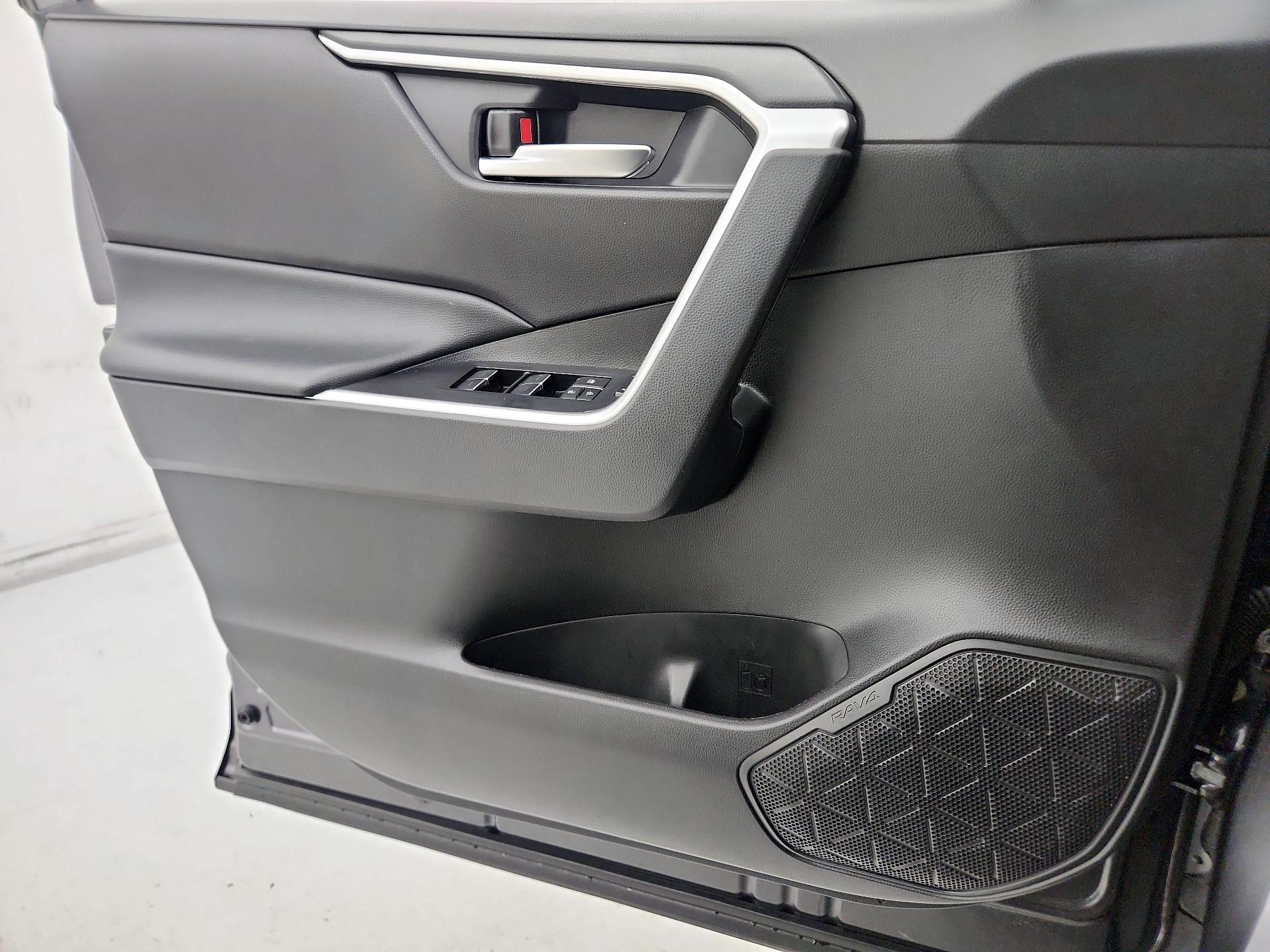 Thumbnail: 2024 Toyota RAV4 - 12