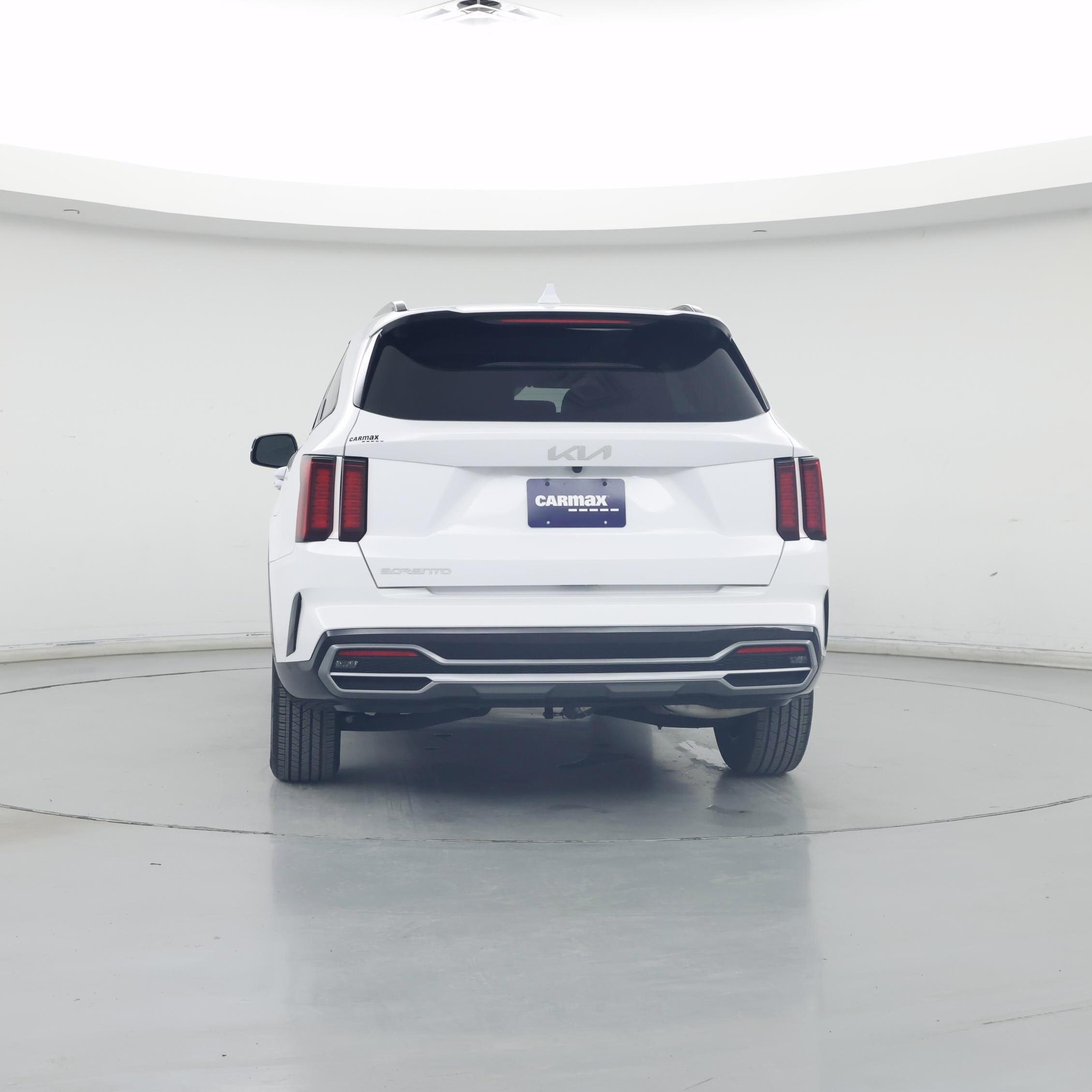 Thumbnail: 2023 Kia Sorento - 6