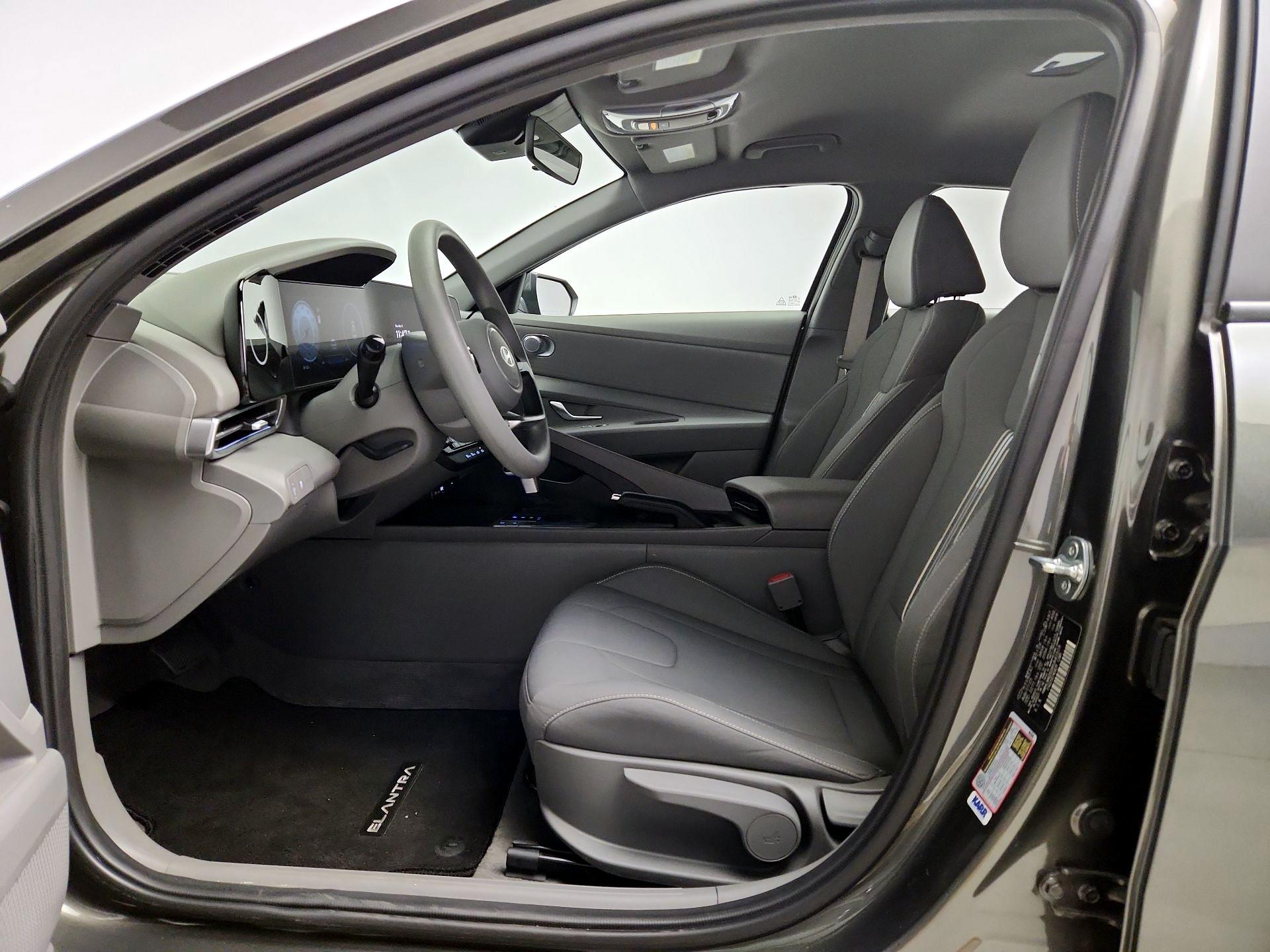 Thumbnail: 2024 Hyundai Elantra - 11