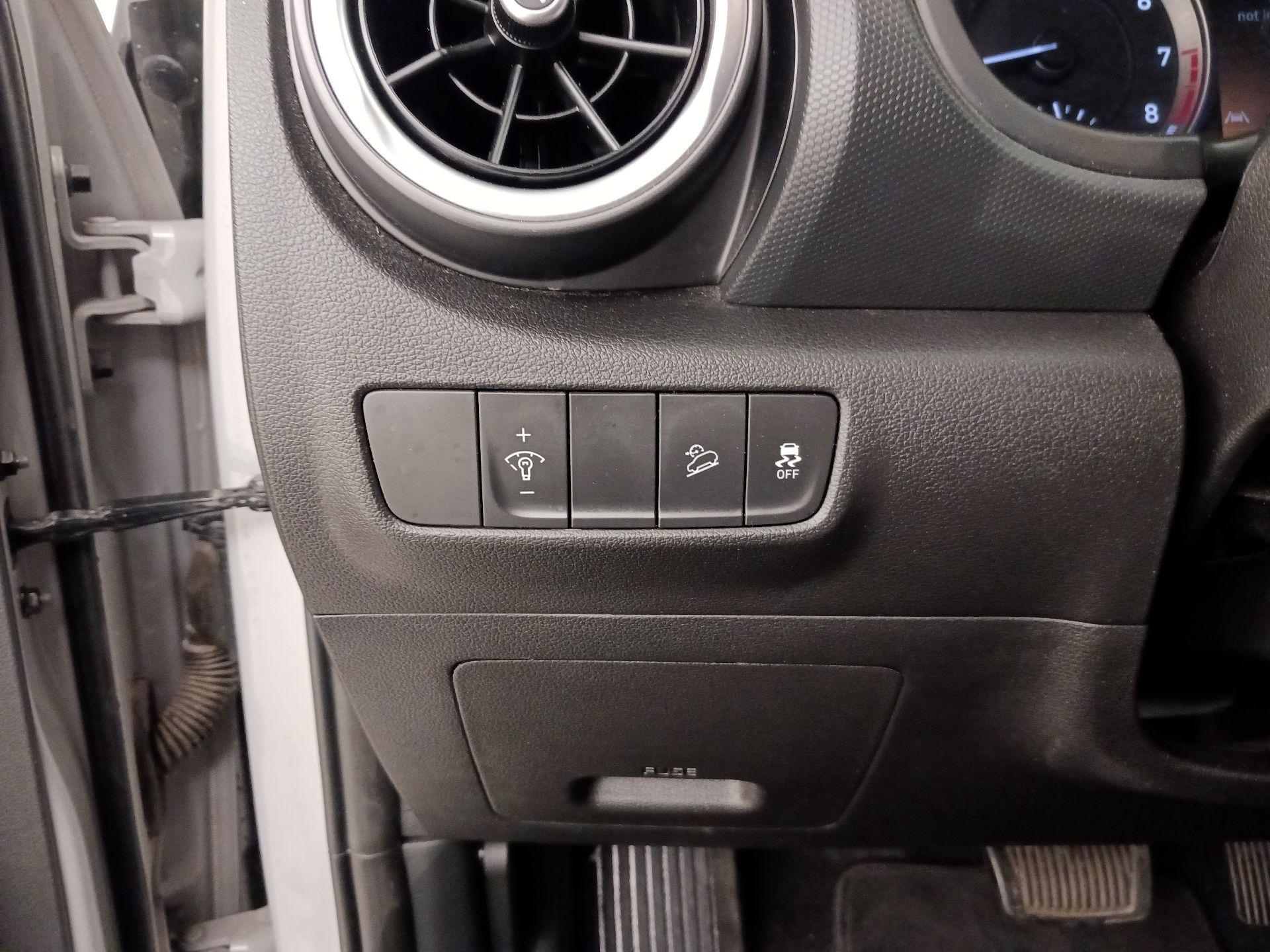 Thumbnail: 2023 Hyundai Kona - 13