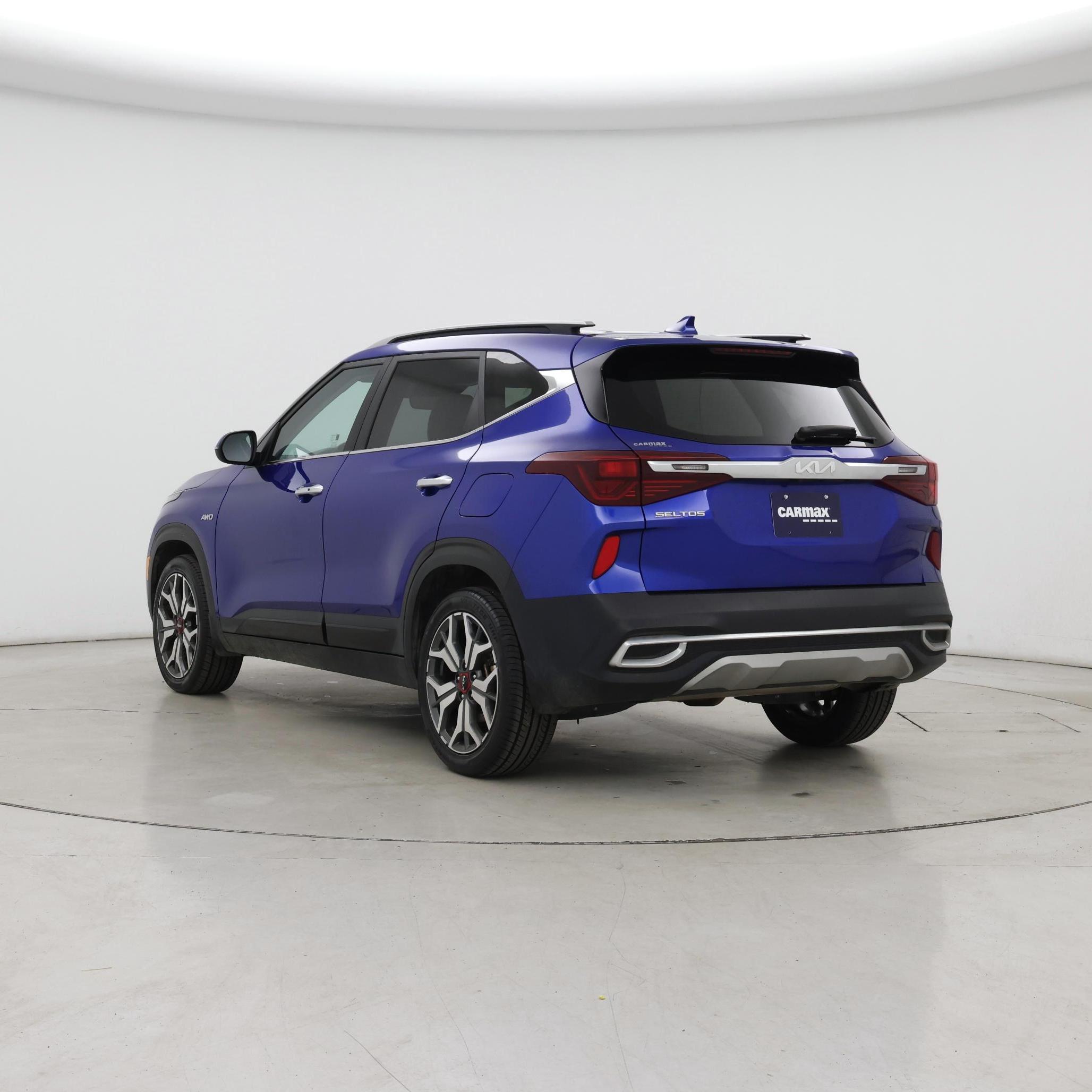 Thumbnail: 2023 Kia Seltos - 2