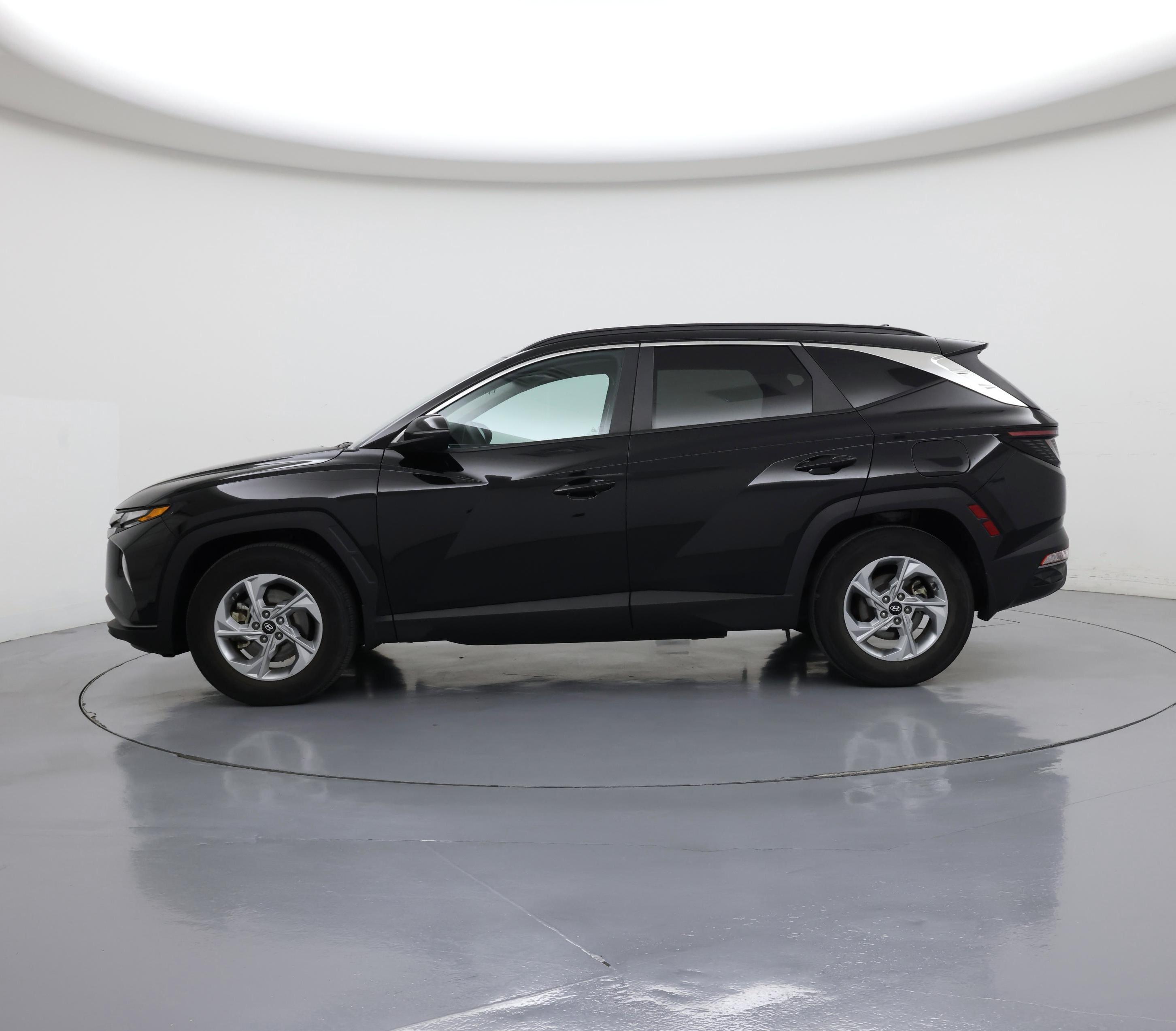 Thumbnail: 2023 Hyundai Tucson - 3
