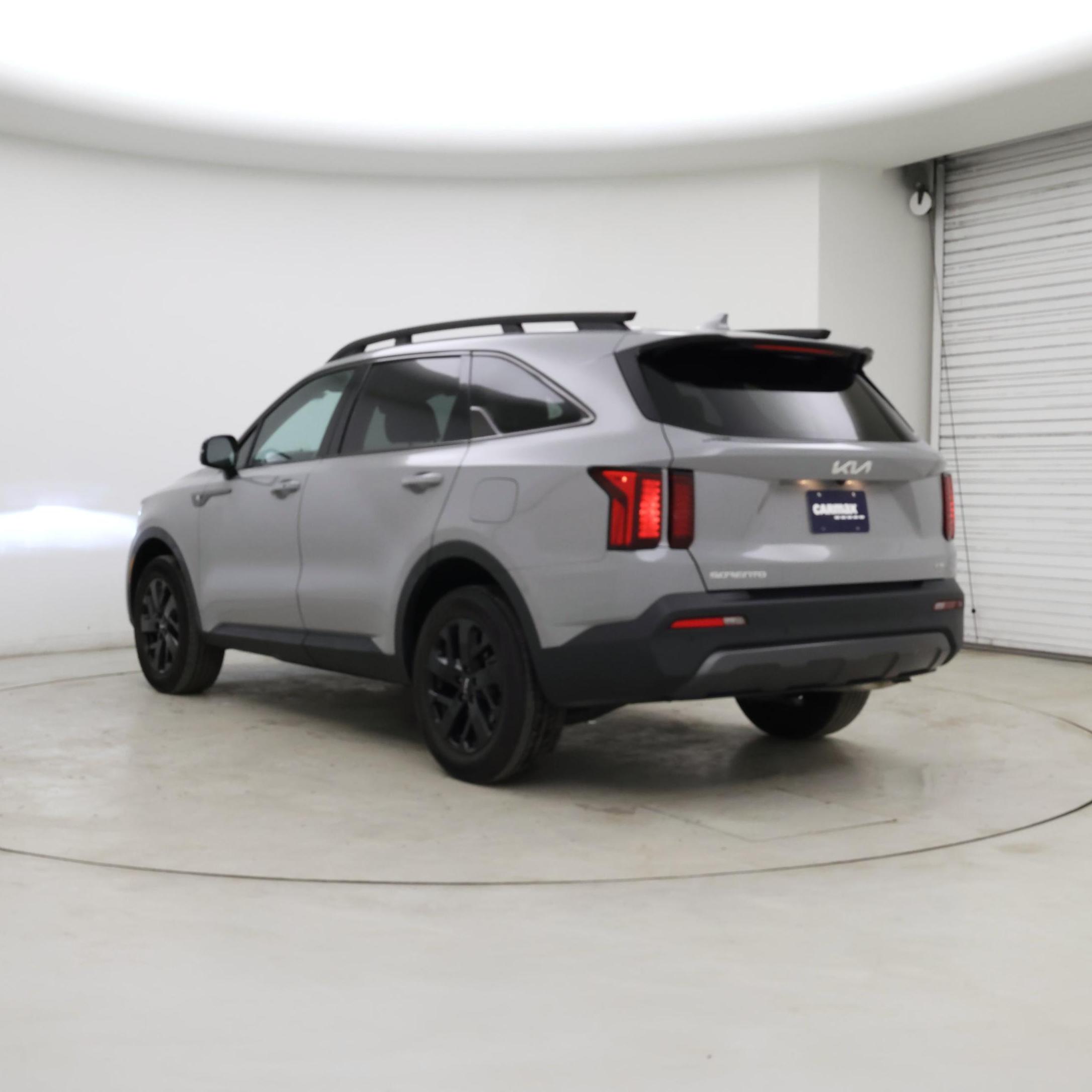 Thumbnail: 2023 Kia Sorento - 2