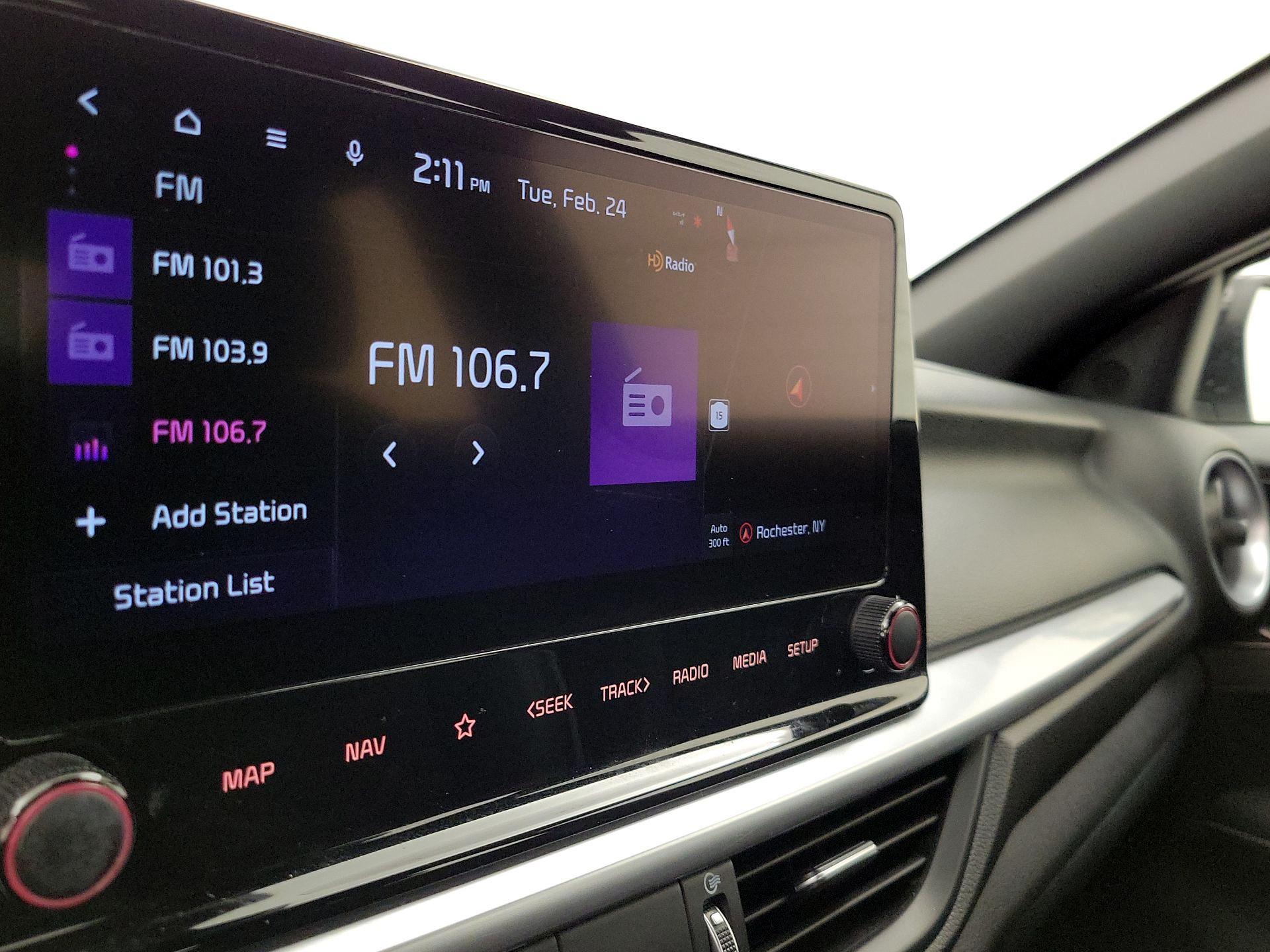 Thumbnail: 2023 Kia Forte - 16