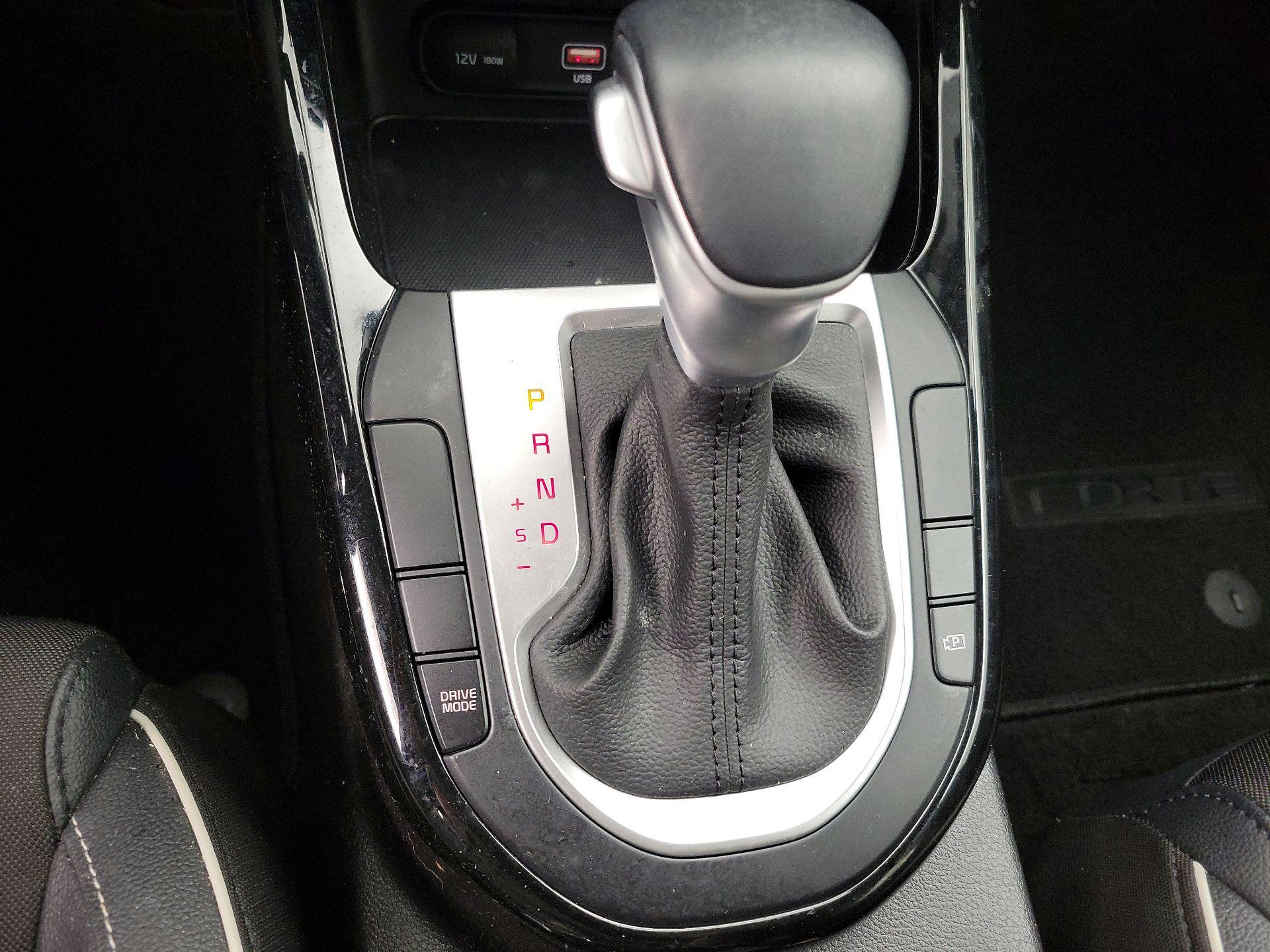 Thumbnail: 2023 Kia Forte - 18