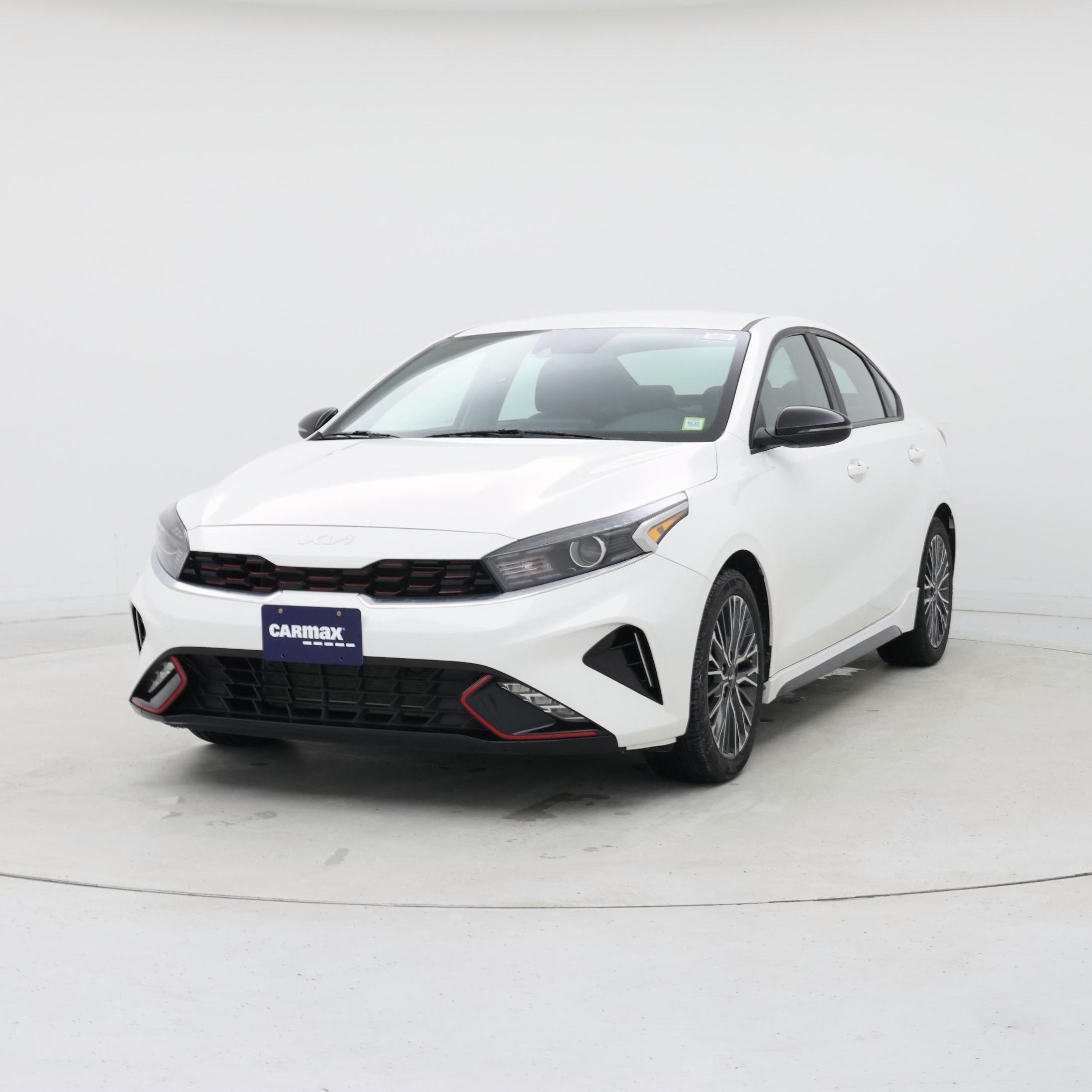 Thumbnail: 2023 Kia Forte - 4