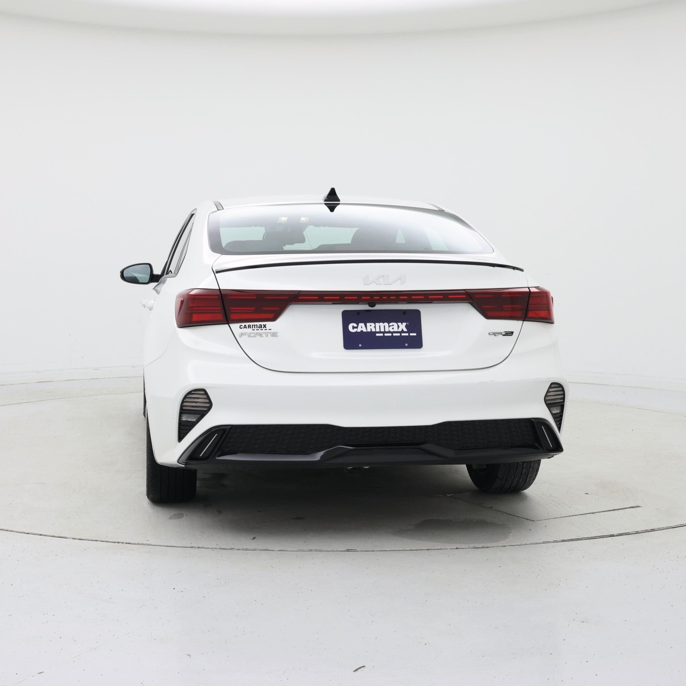 Thumbnail: 2023 Kia Forte - 6