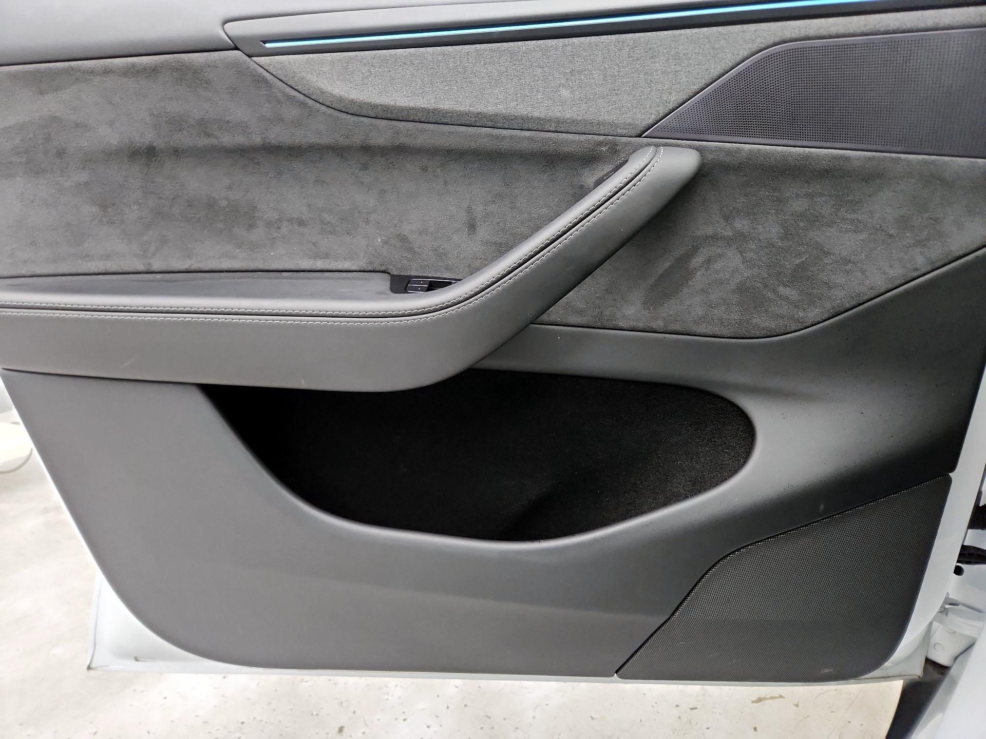 Thumbnail: 2026 Tesla Model Y - 12