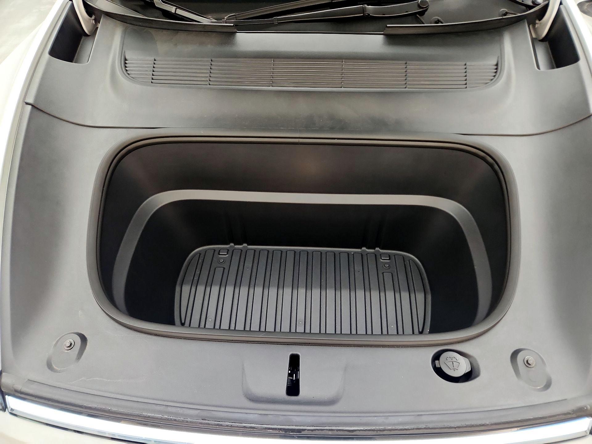 Thumbnail: 2026 Tesla Model Y - 20