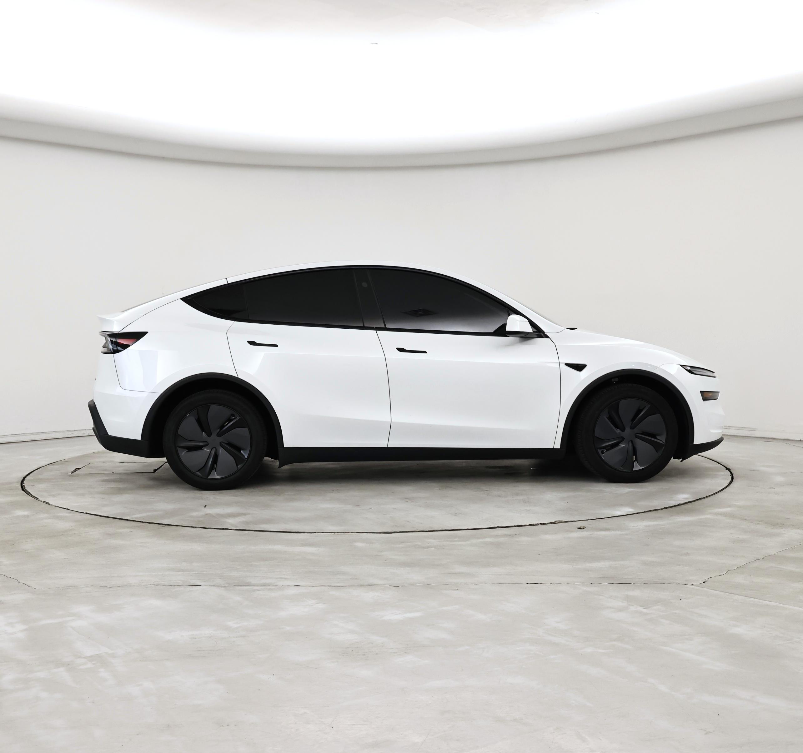 Thumbnail: 2026 Tesla Model Y - 7