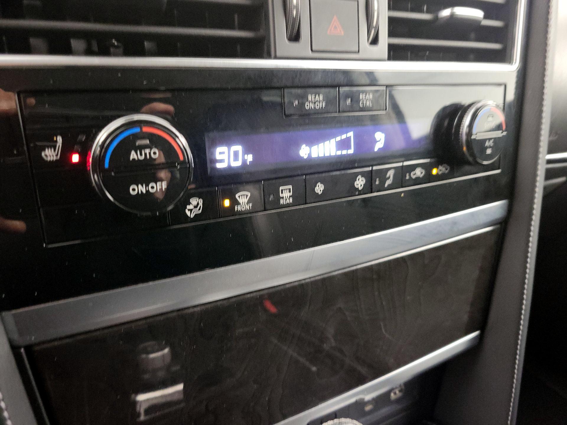 Thumbnail: 2022 INFINITI QX80 - 16