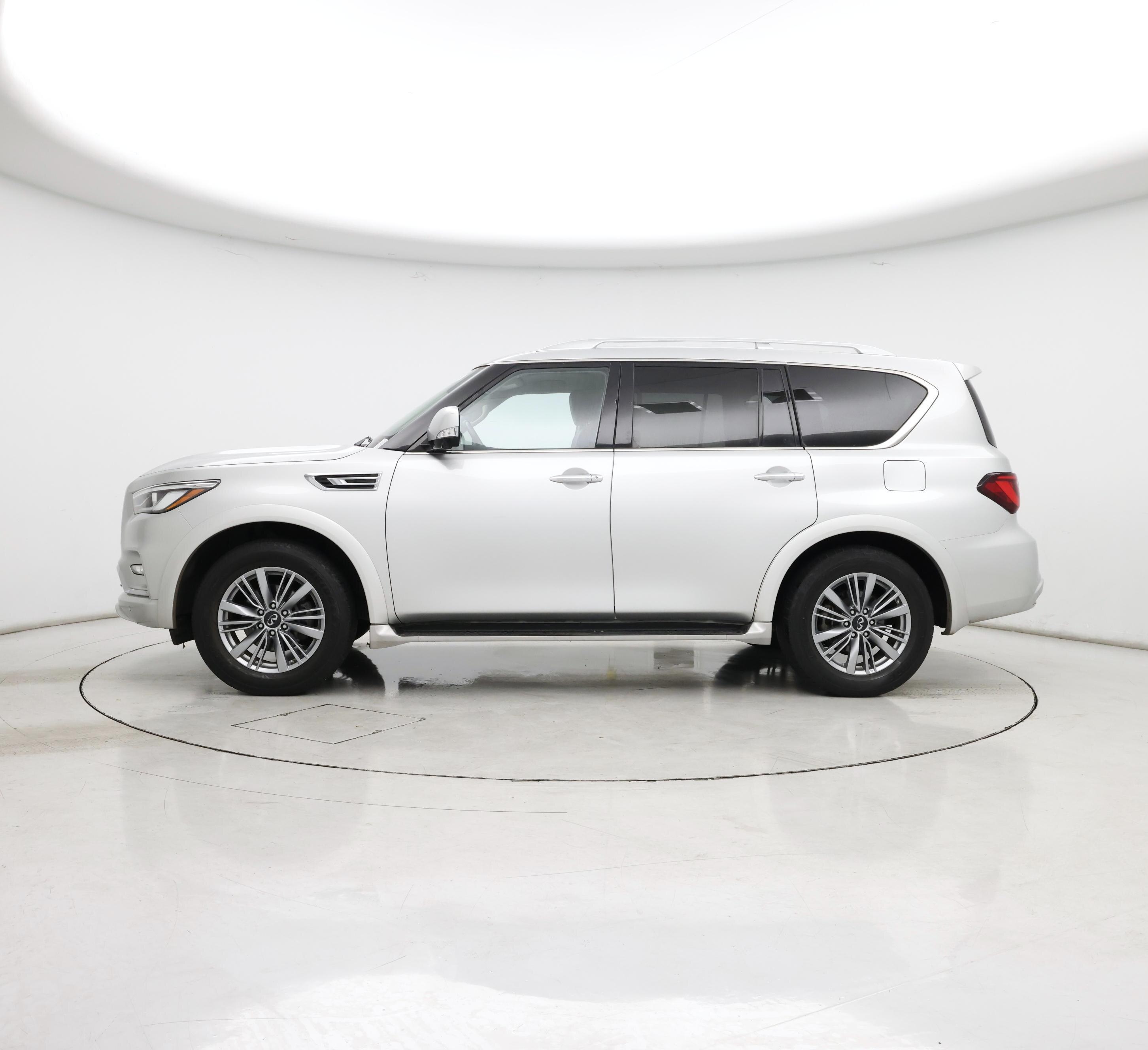 Thumbnail: 2022 INFINITI QX80 - 3