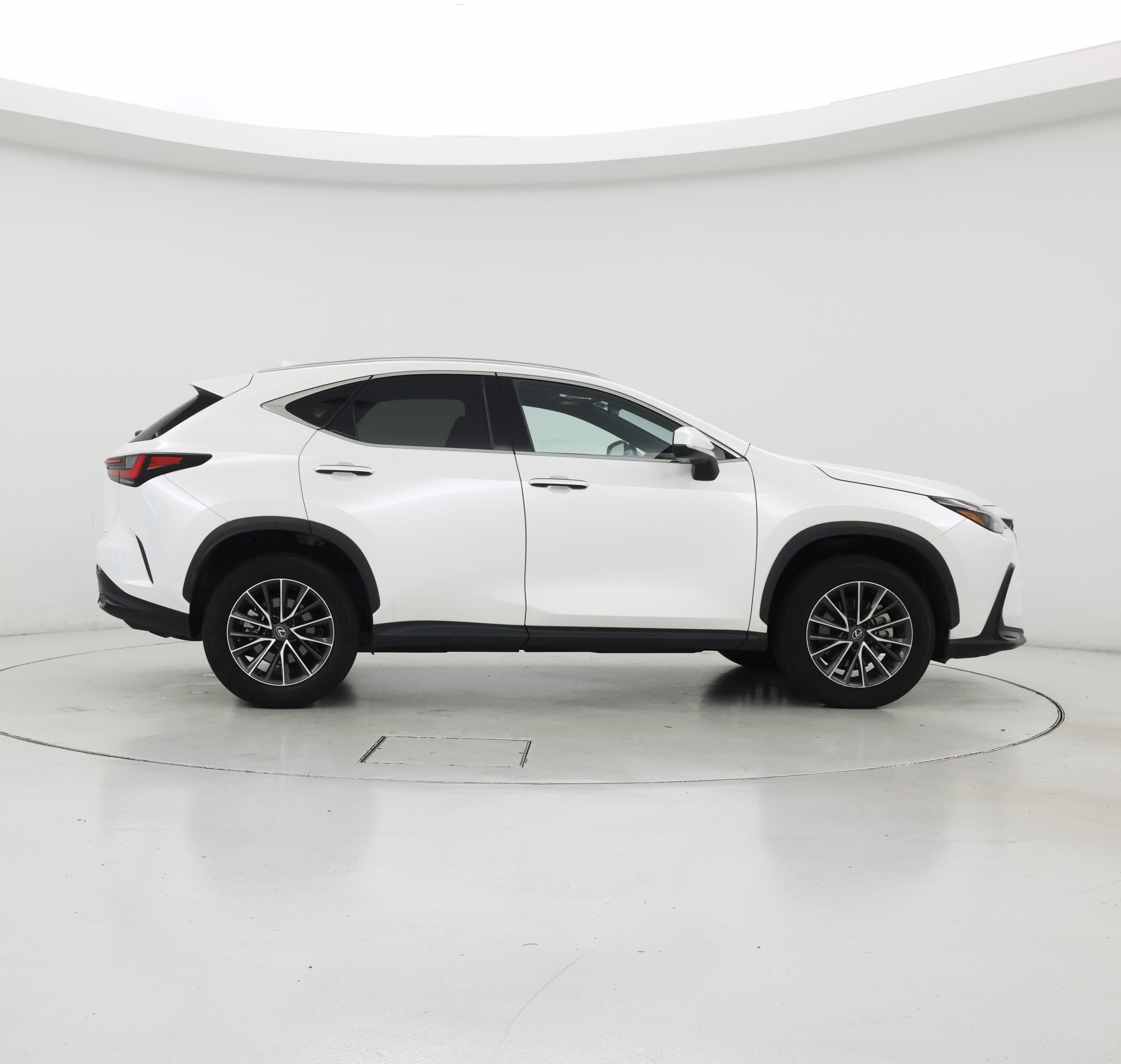 Thumbnail: 2024 Lexus NX - 7