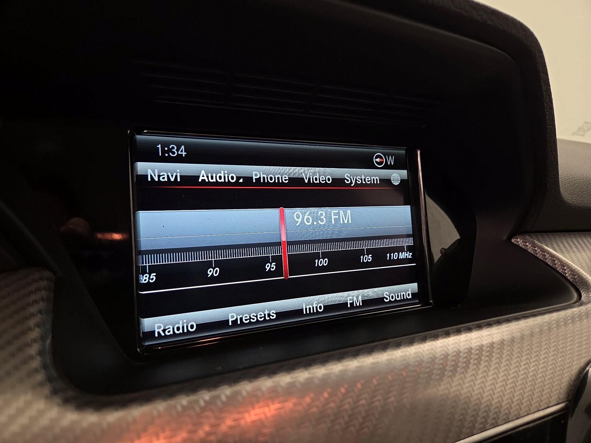 Thumbnail: 2015 Mercedes-Benz GLK - 16