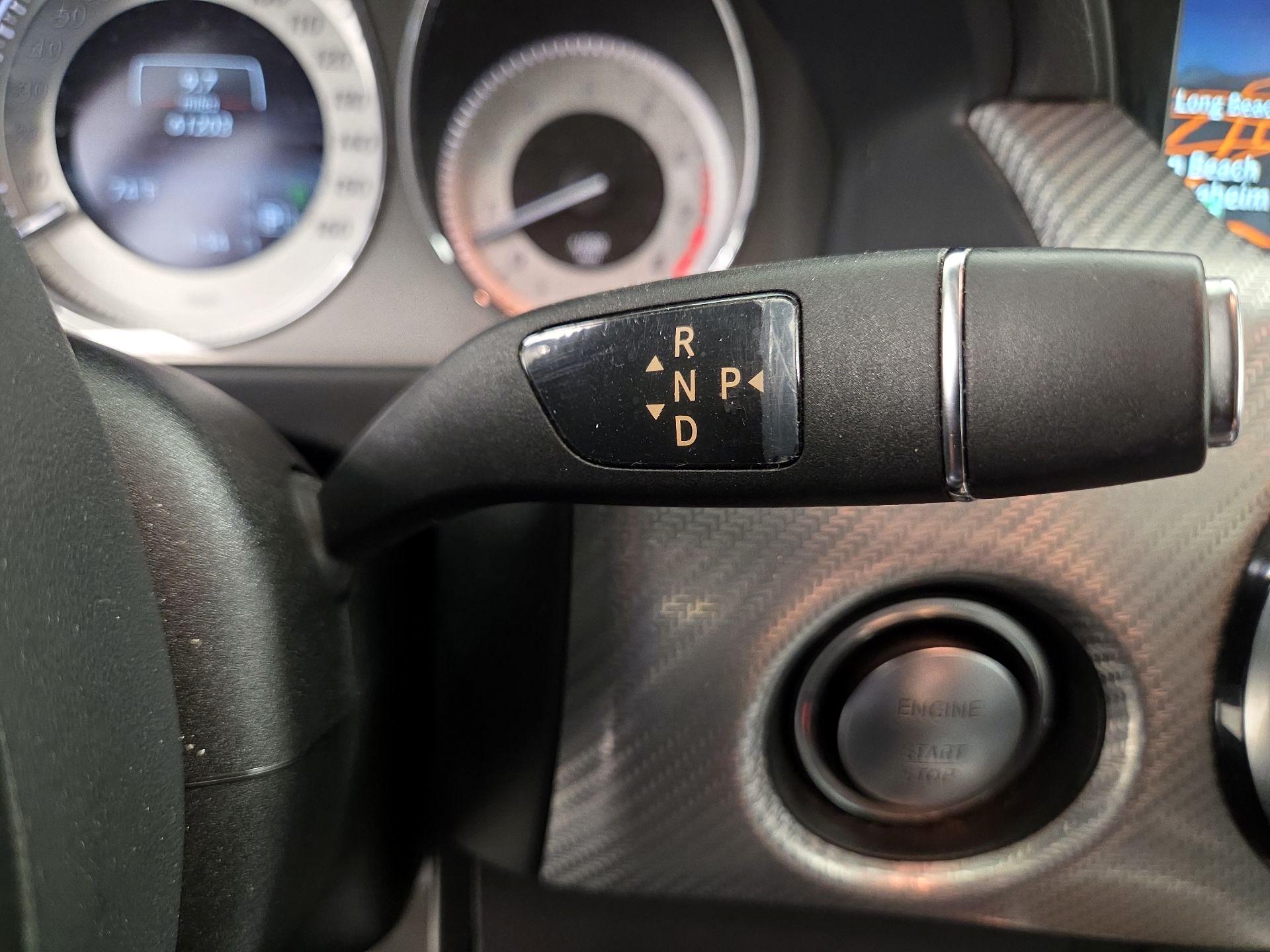 Thumbnail: 2015 Mercedes-Benz GLK - 18