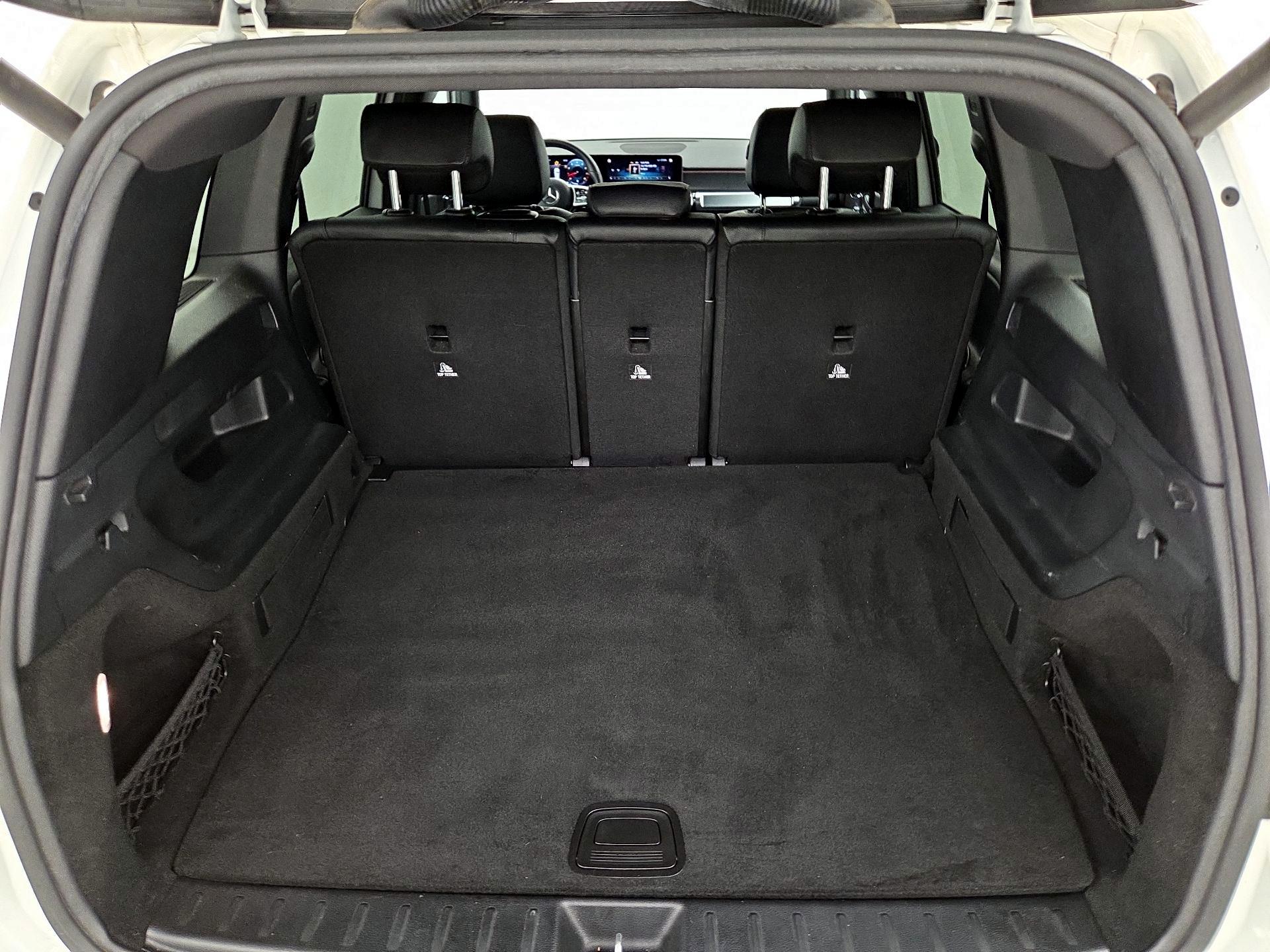 Thumbnail: 2021 Mercedes-Benz GLB - 20