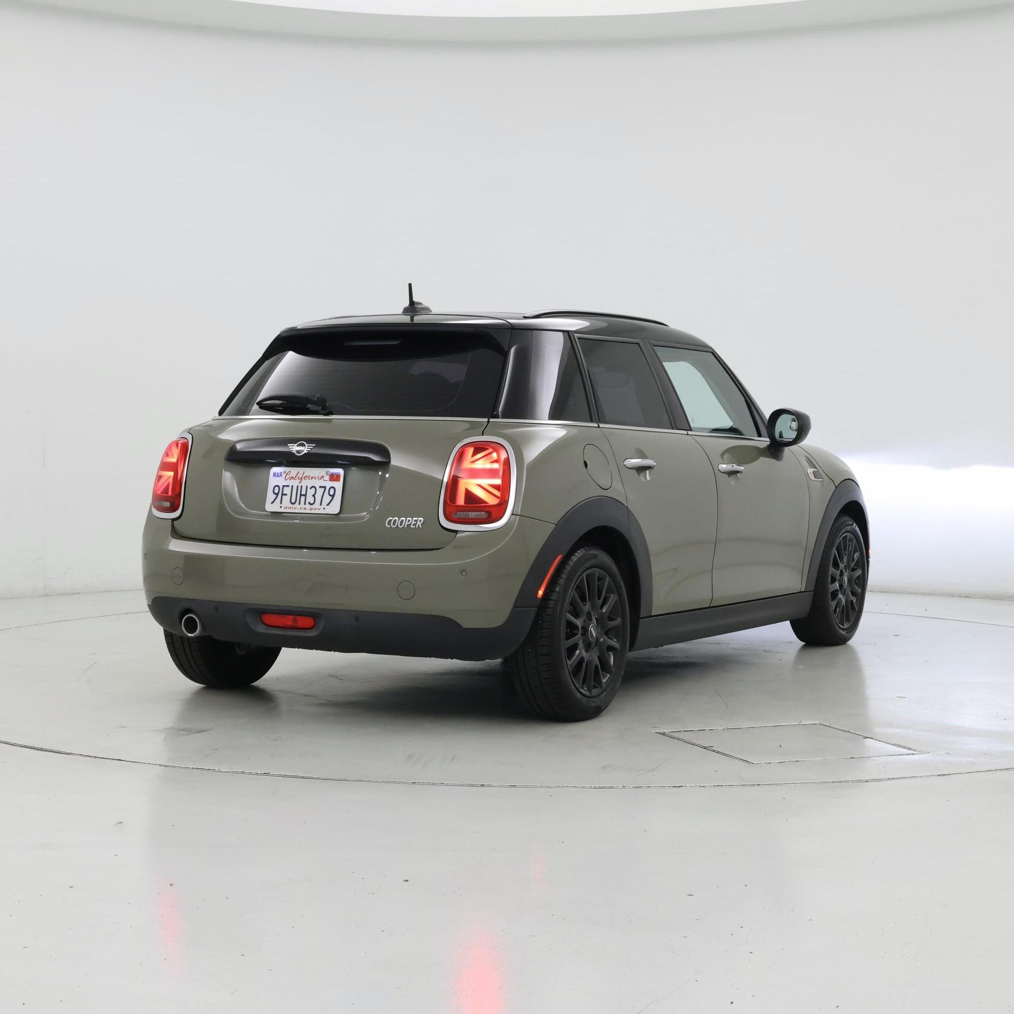 Thumbnail: 2020 MINI Cooper Hardtop - 8