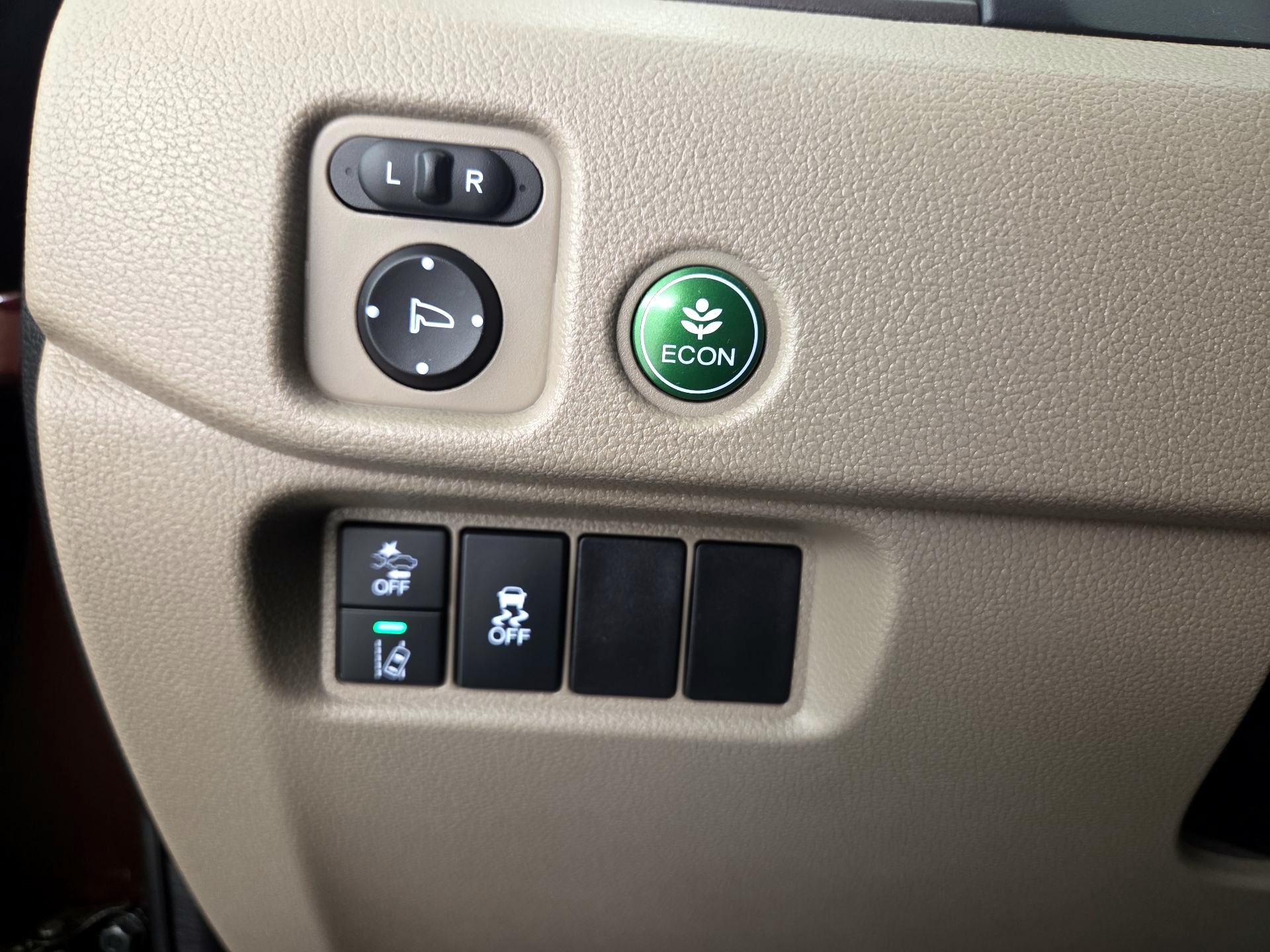 Thumbnail: 2022 Honda Pilot - 13