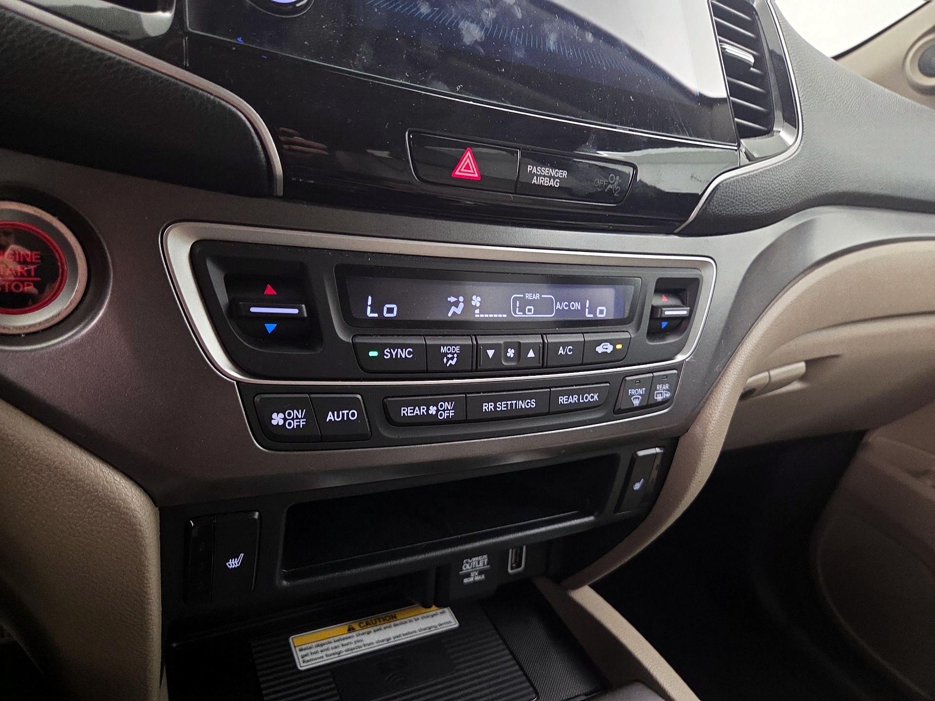 Thumbnail: 2022 Honda Pilot - 16