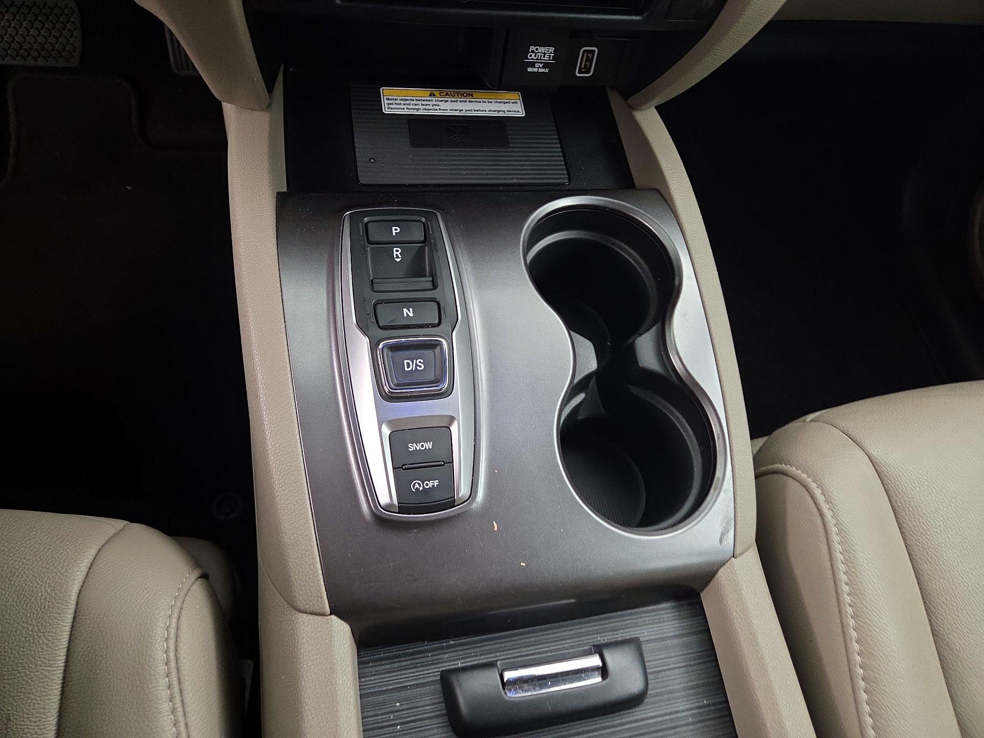 Thumbnail: 2022 Honda Pilot - 17