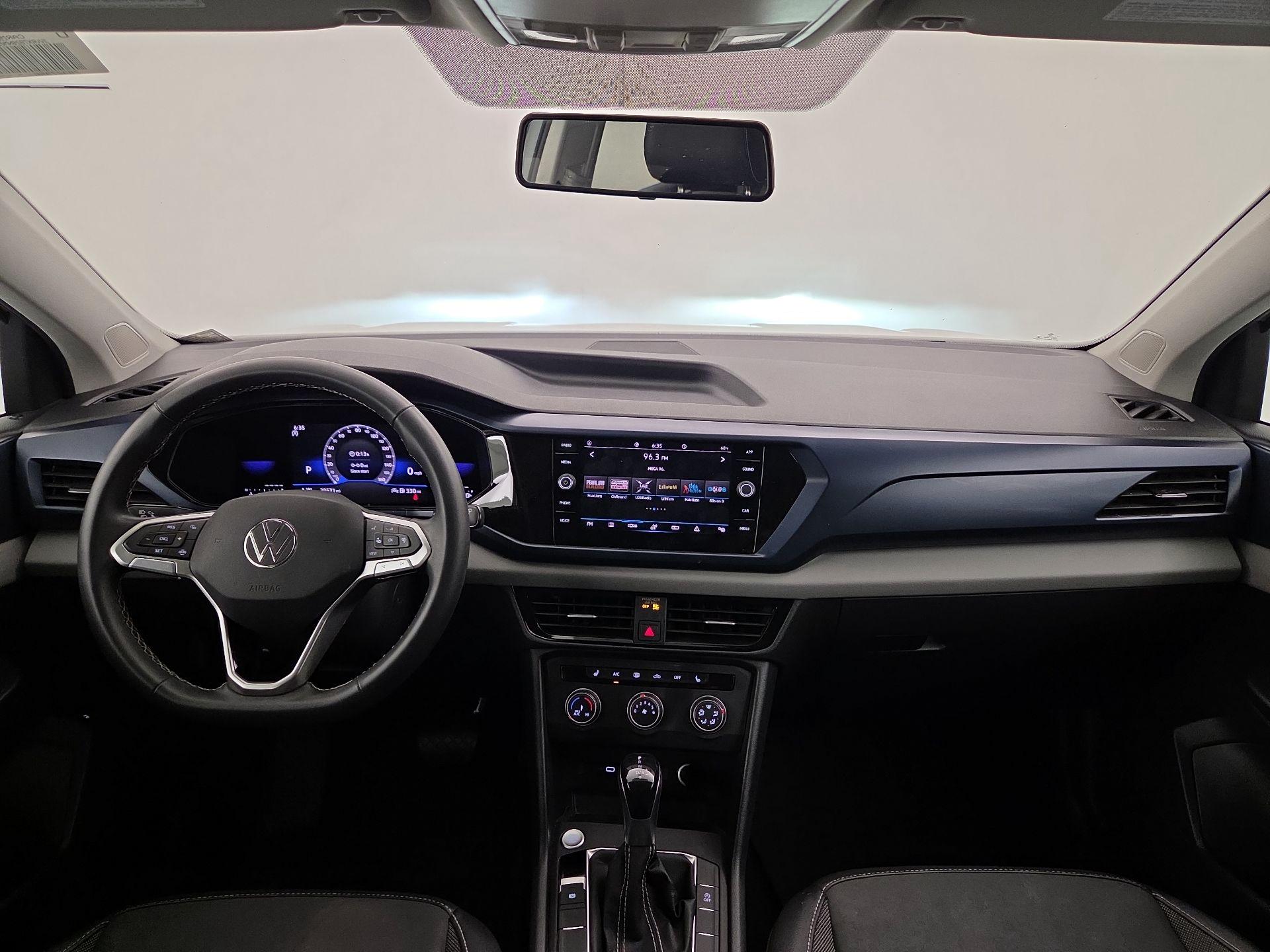 Thumbnail: 2022 Volkswagen Taos - 9