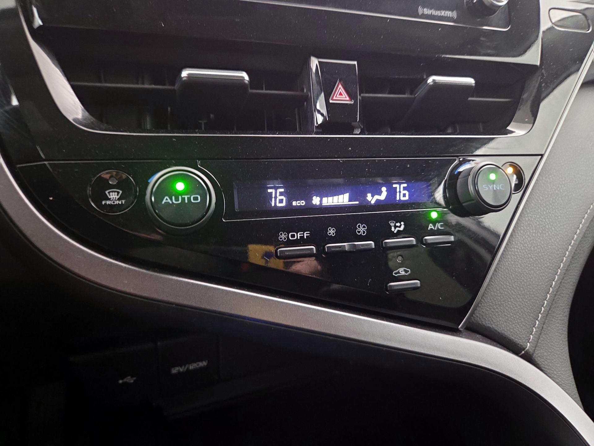 Thumbnail: 2022 Toyota Camry - 16