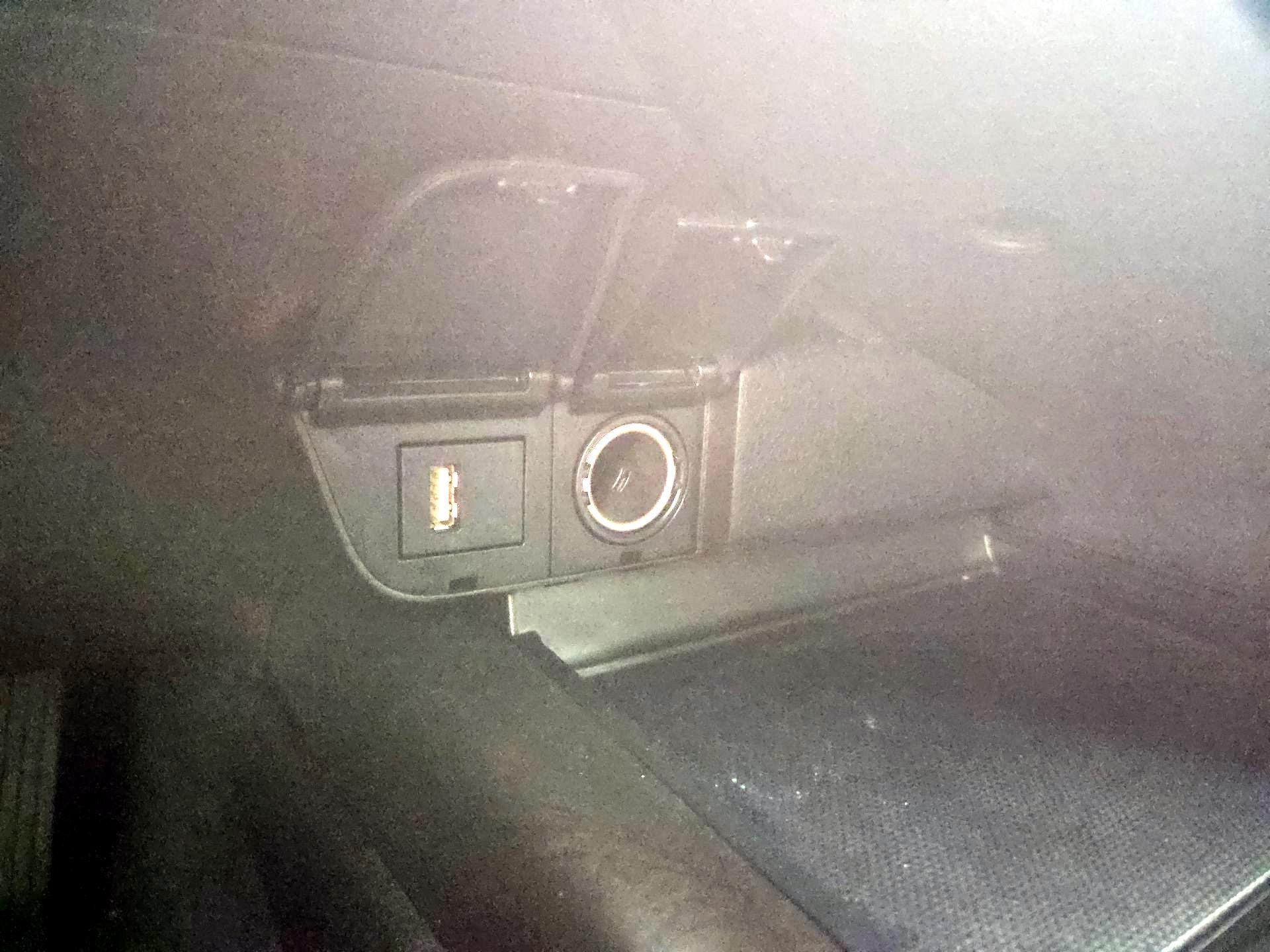 Thumbnail: 2022 Toyota Camry - 18