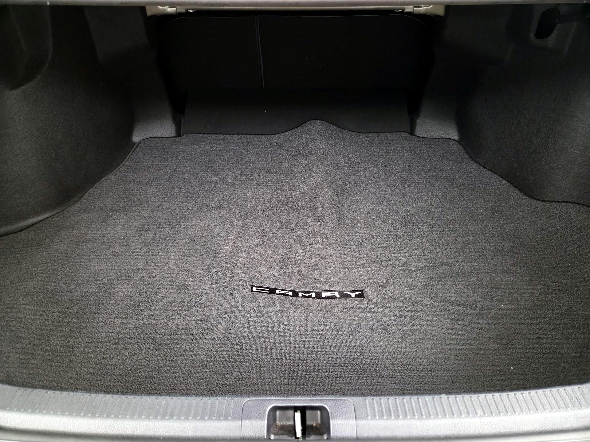 Thumbnail: 2022 Toyota Camry - 20