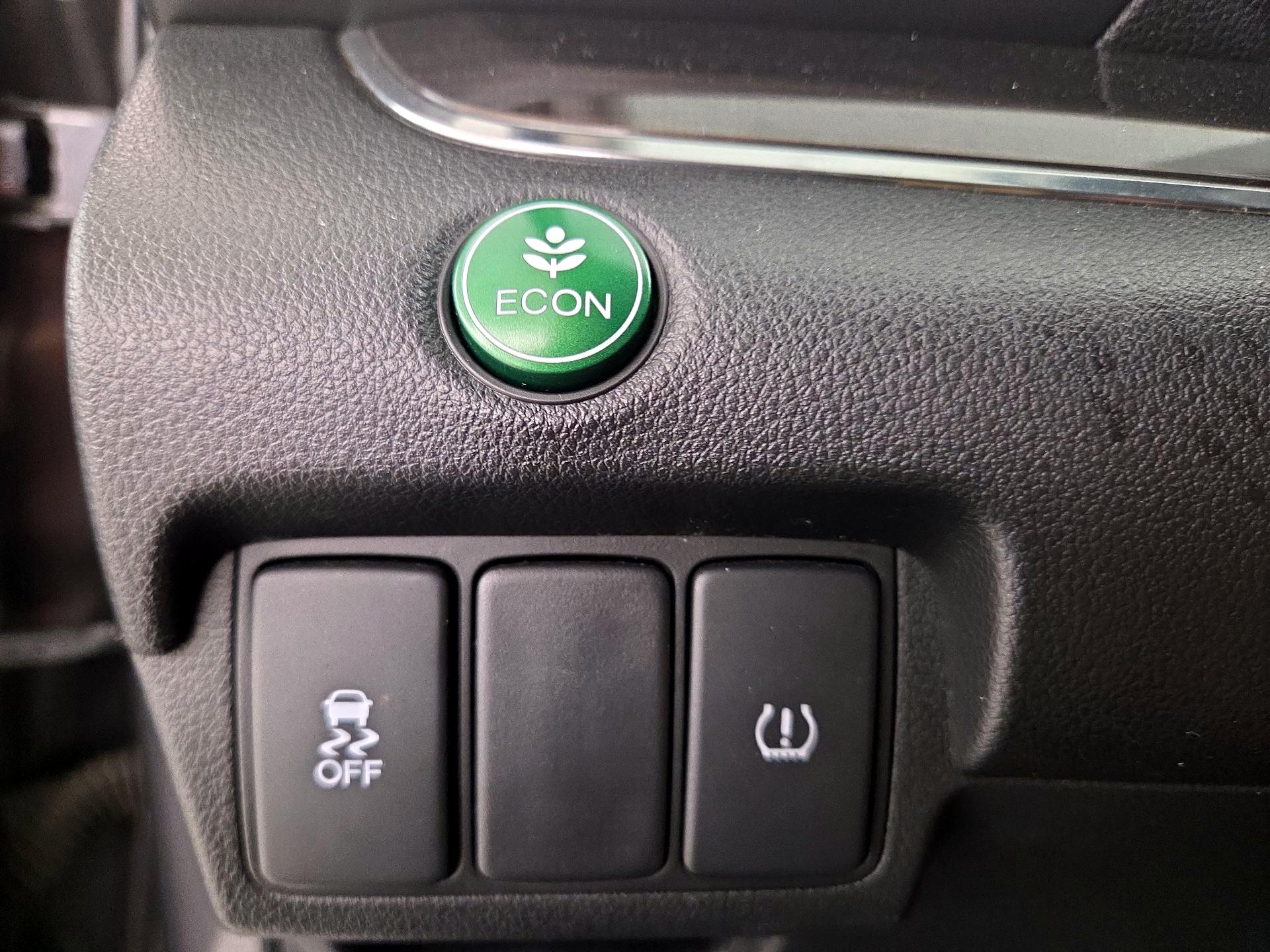 Thumbnail: 2016 Honda CR-V - 13