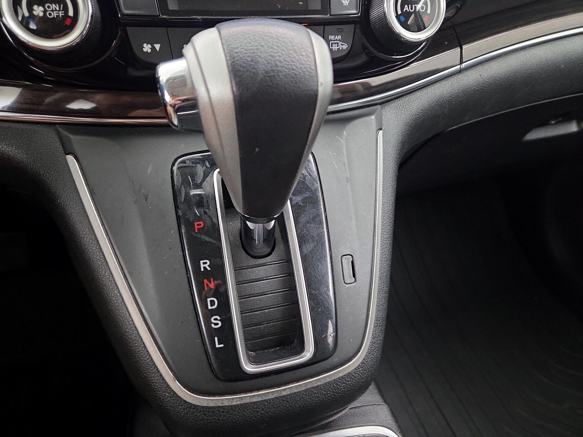 Thumbnail: 2016 Honda CR-V - 17