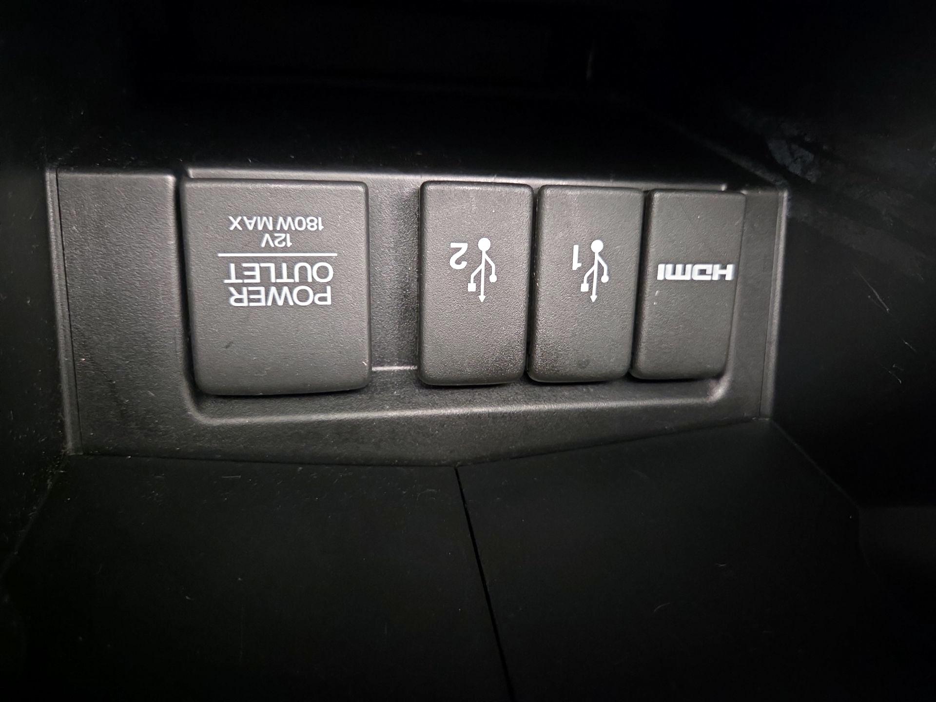 Thumbnail: 2016 Honda CR-V - 18