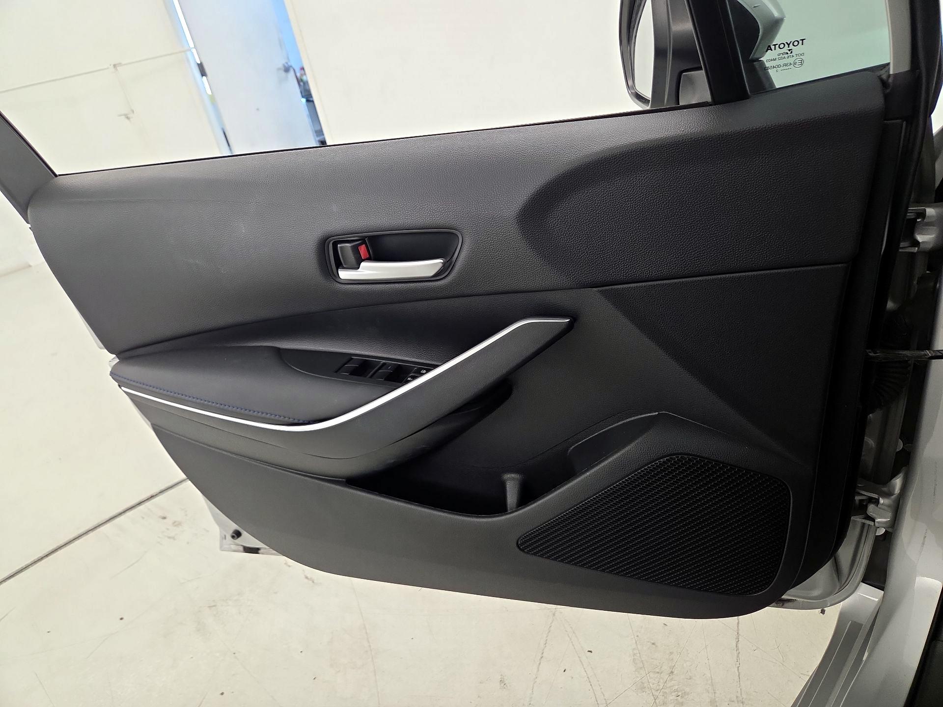 Thumbnail: 2022 Toyota Corolla - 12