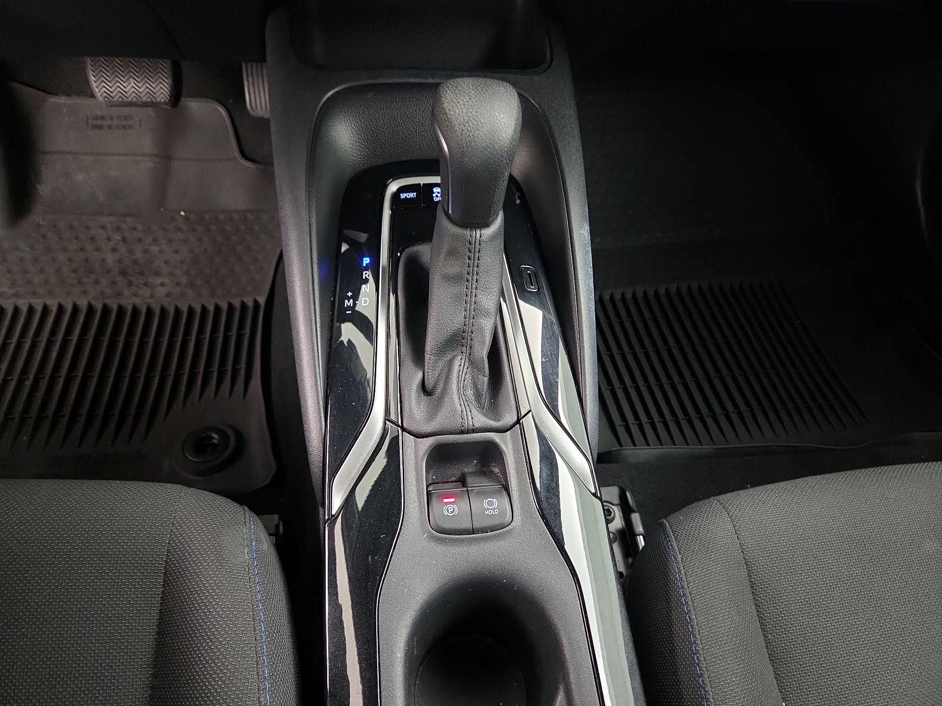 Thumbnail: 2022 Toyota Corolla - 17