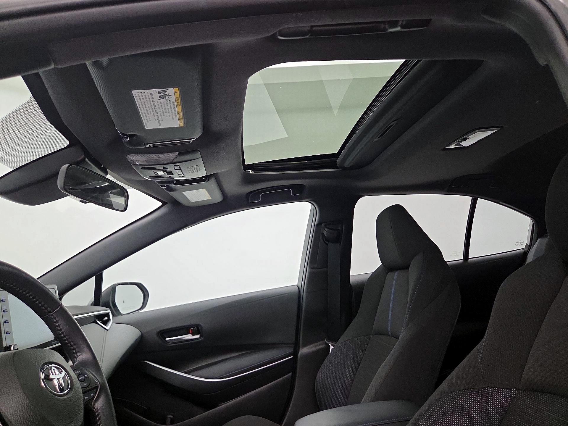 Thumbnail: 2022 Toyota Corolla - 18