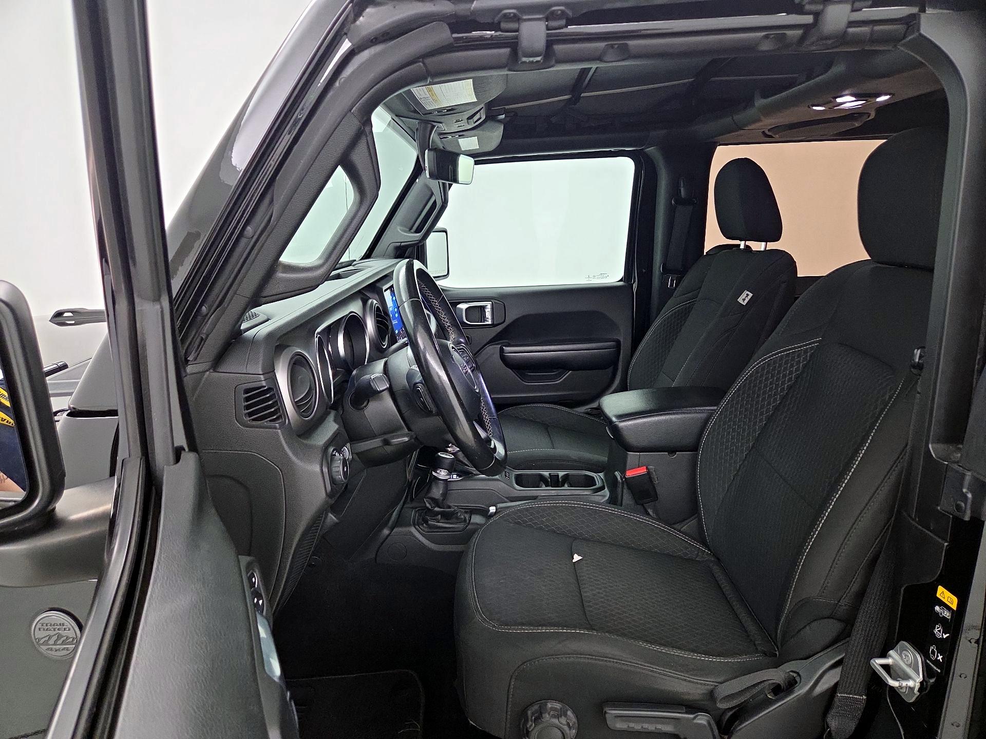 Thumbnail: 2021 Jeep Wrangler - 11