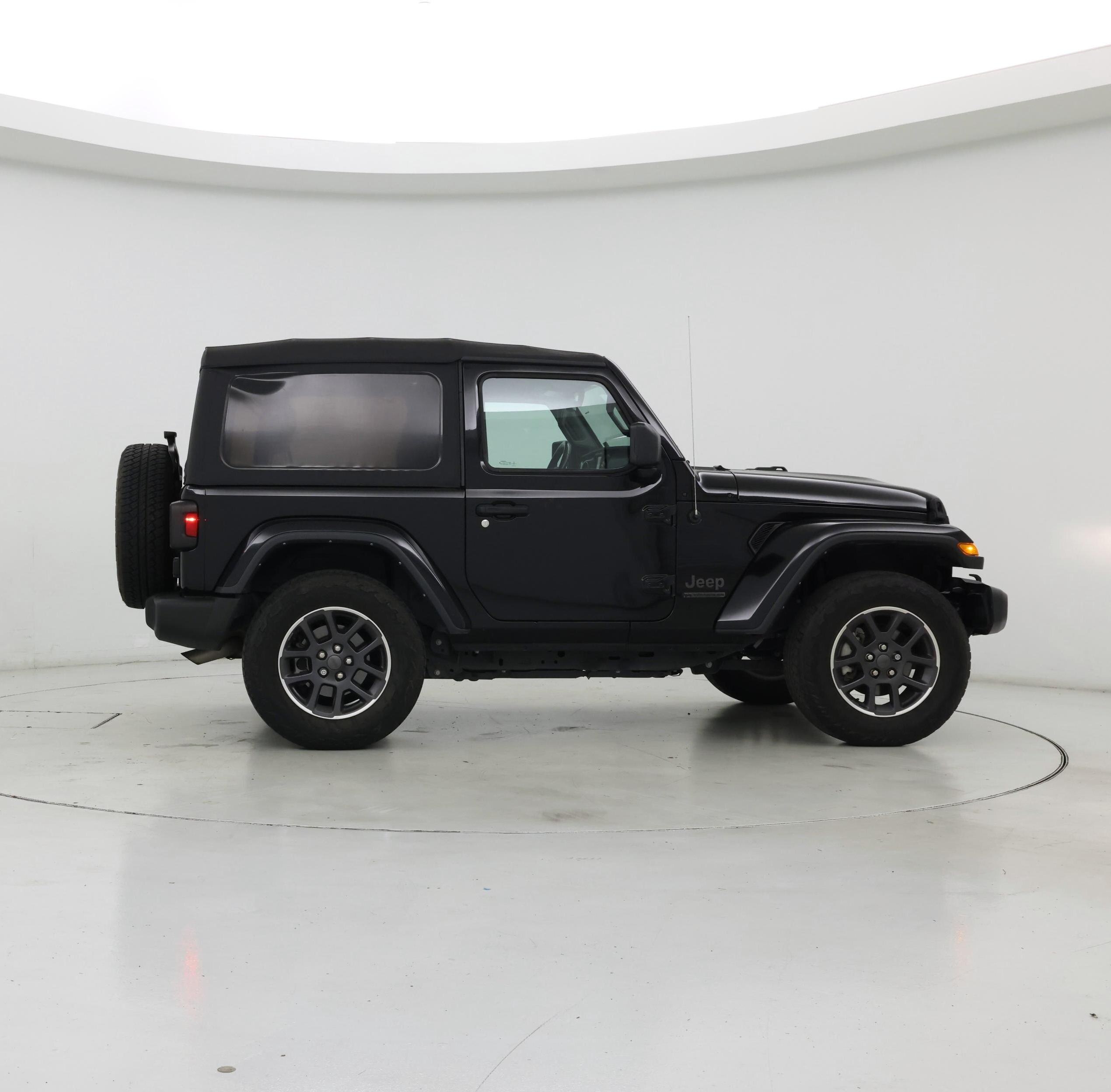Thumbnail: 2021 Jeep Wrangler - 7