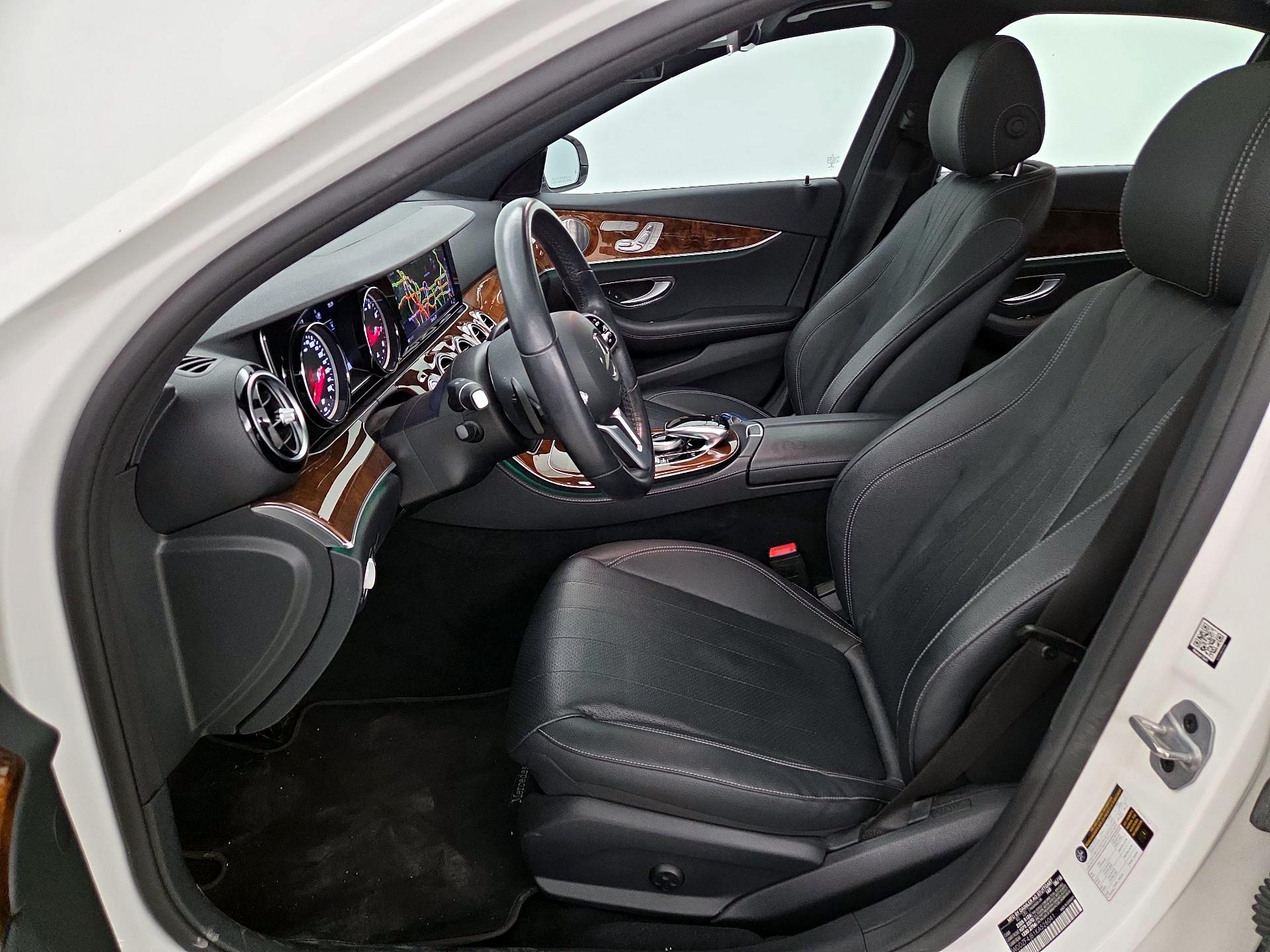 Thumbnail: 2019 Mercedes-Benz E-Class - 11