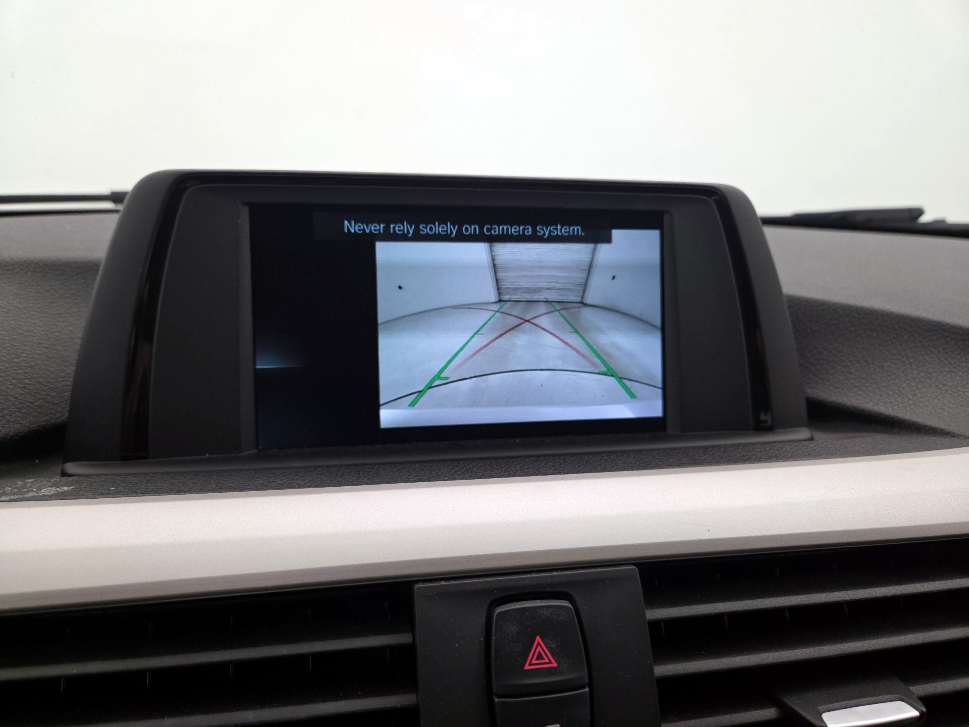 Thumbnail: 2018 BMW 3 Series - 14