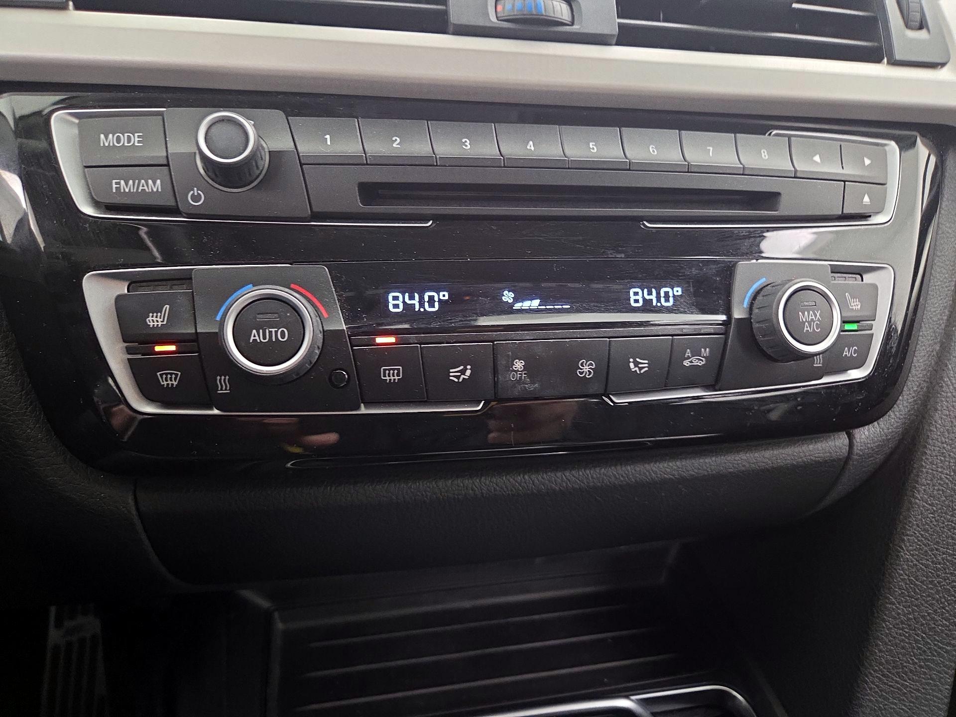 Thumbnail: 2018 BMW 3 Series - 16