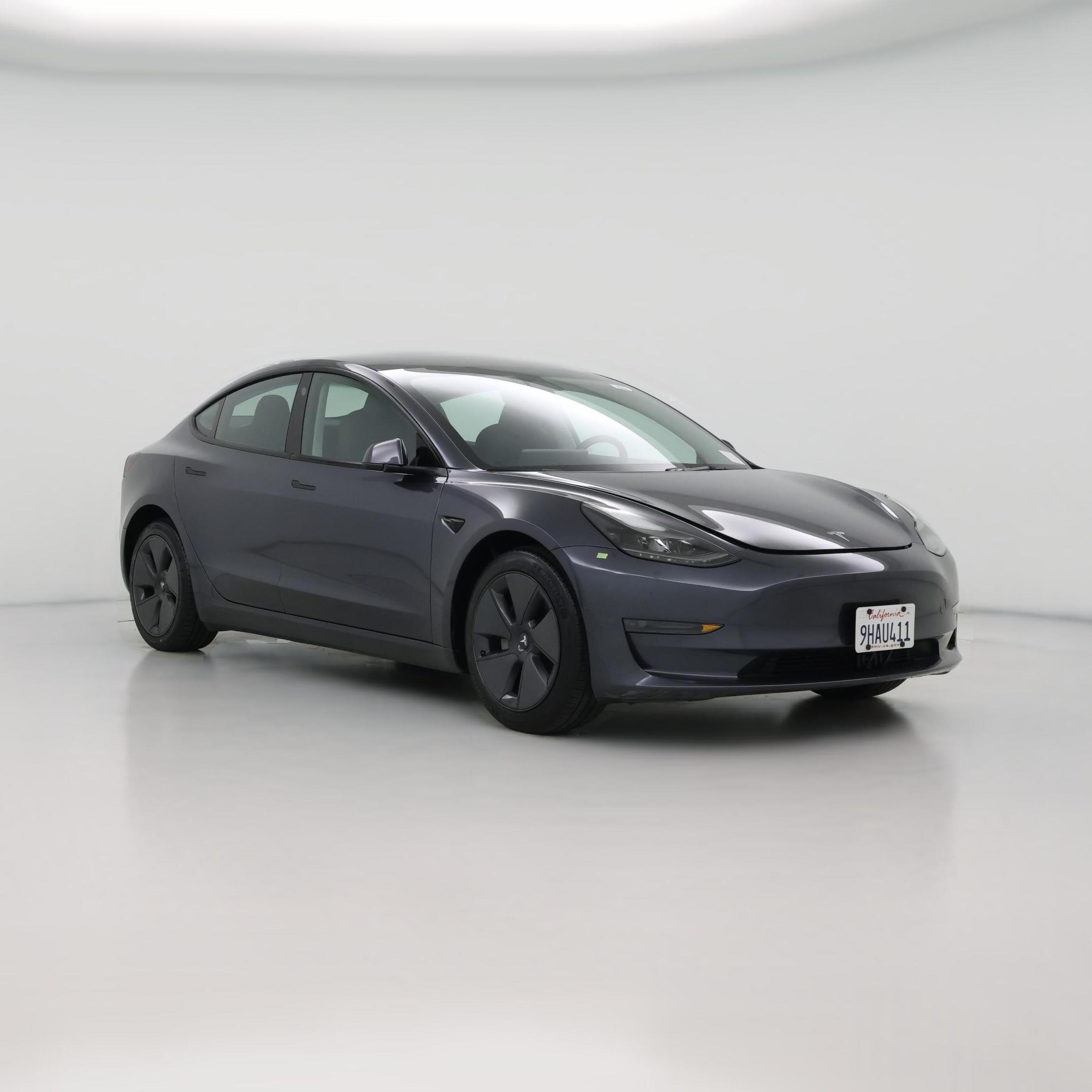 Thumbnail: 2023 Tesla Model 3 - 1