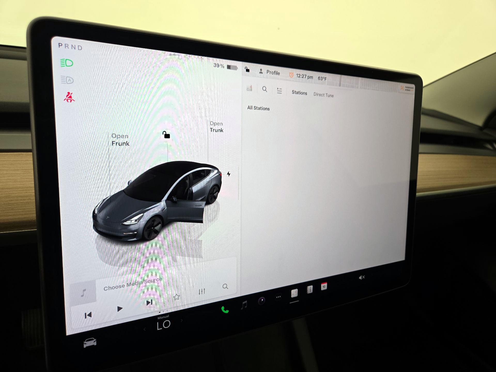 Thumbnail: 2023 Tesla Model 3 - 15